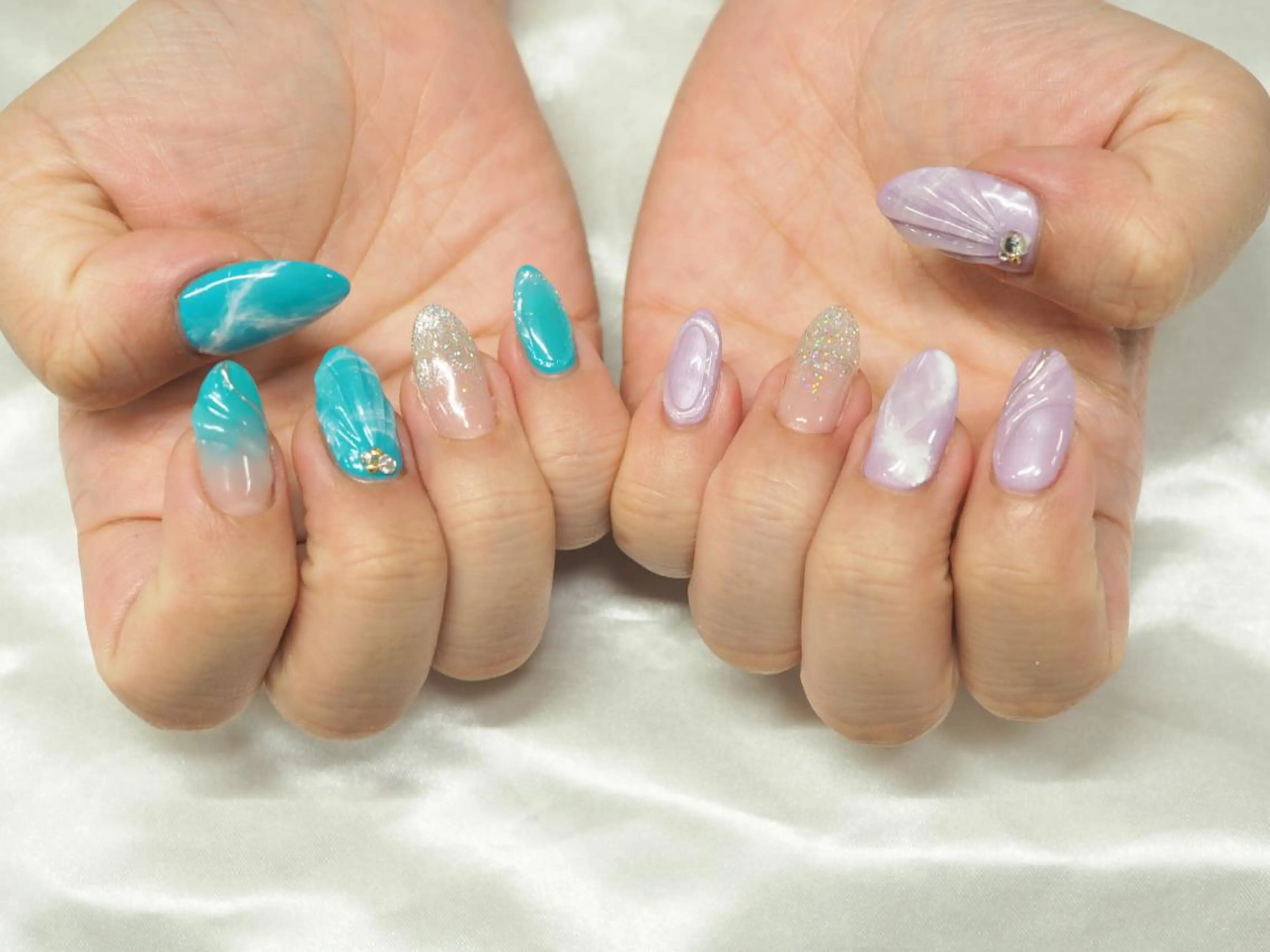 ネイル 魚谷 日菜のネイルデザイン