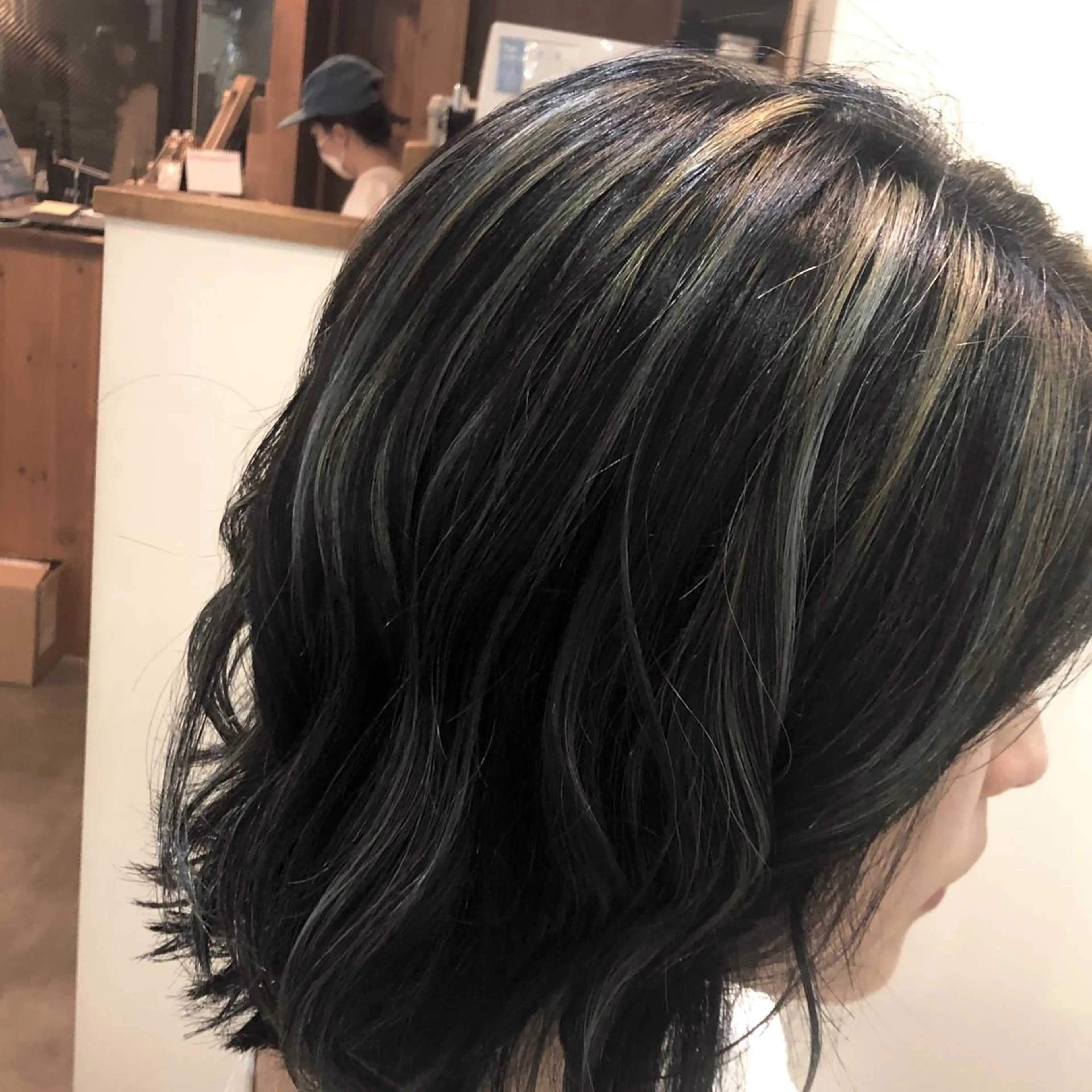 ミディアム カラー 🌈理想が叶う🌈 ✨豊田諭史✨のヘアスタイル