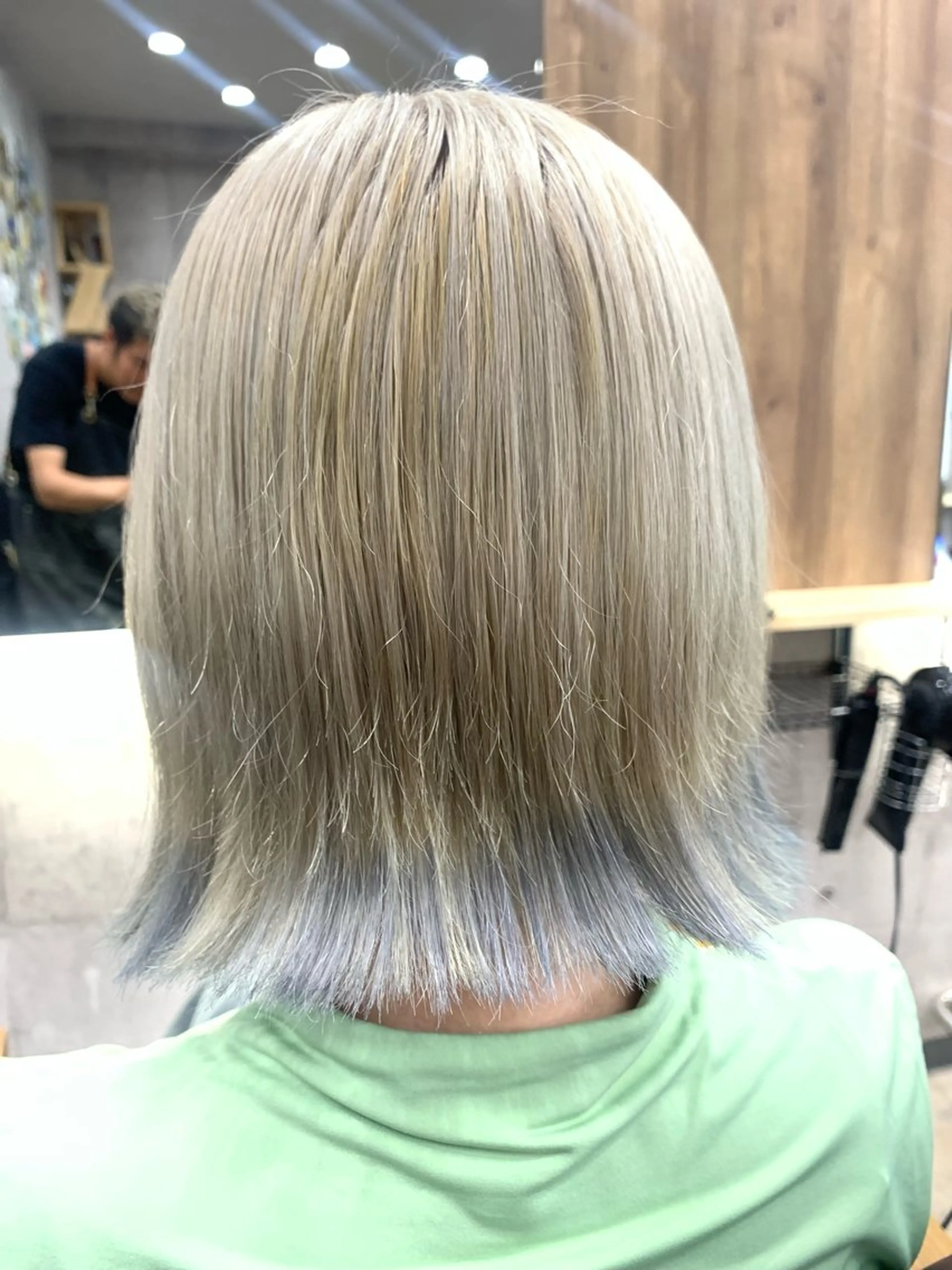 ショート カラー バレイヤージュ ブリーチ ケアブリーチ ダブルカラー ハイライトカラー ヘアカラー トリートメント memento 斎藤大覚のヘアスタイル