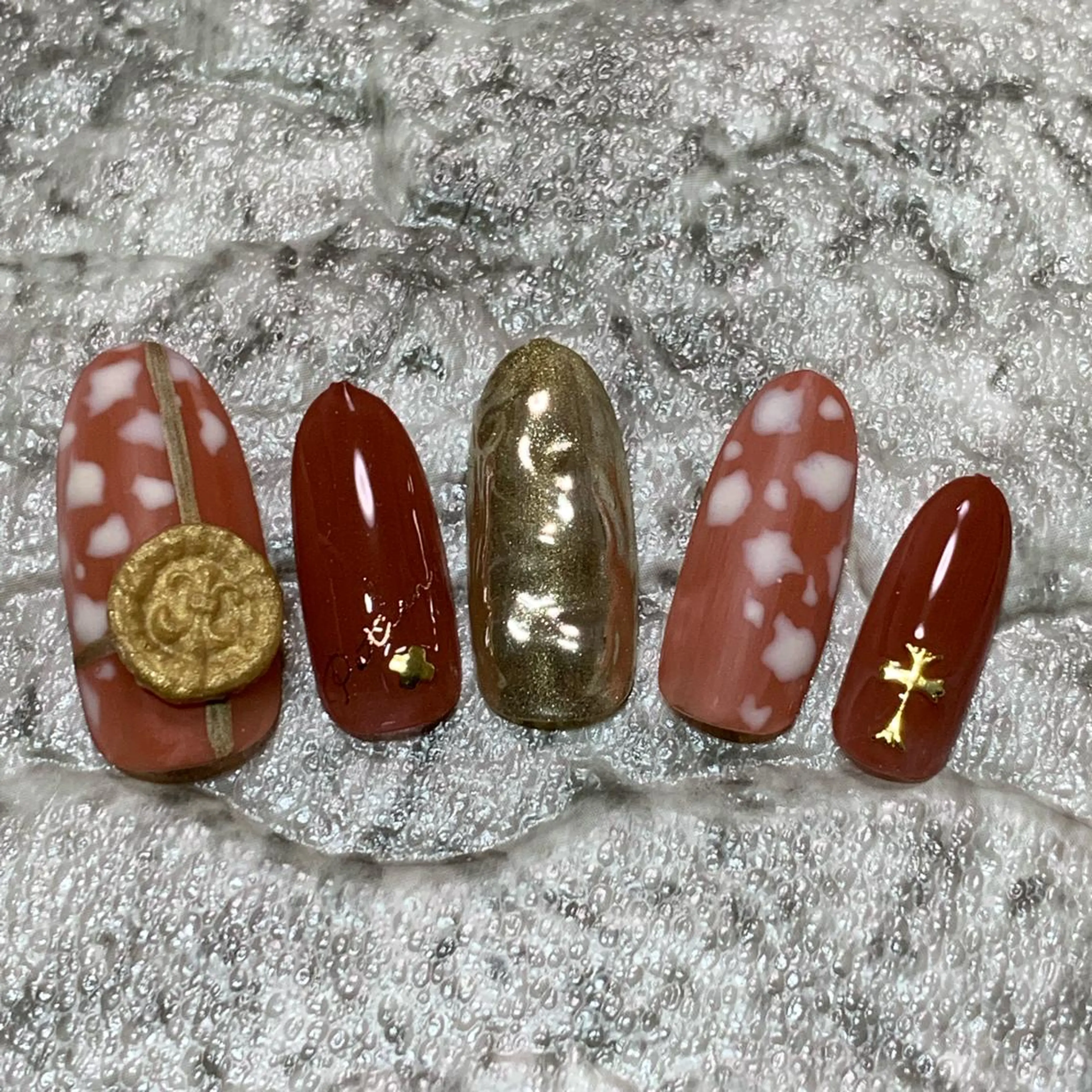 ネイル RuxuryNail ／RiAnnaのネイルデザイン