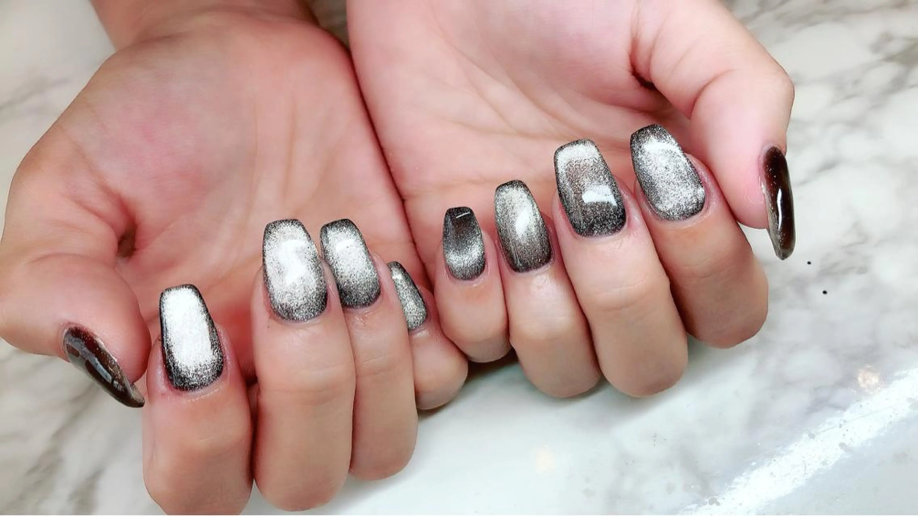 ネイル noix nail &eyeのネイルデザイン