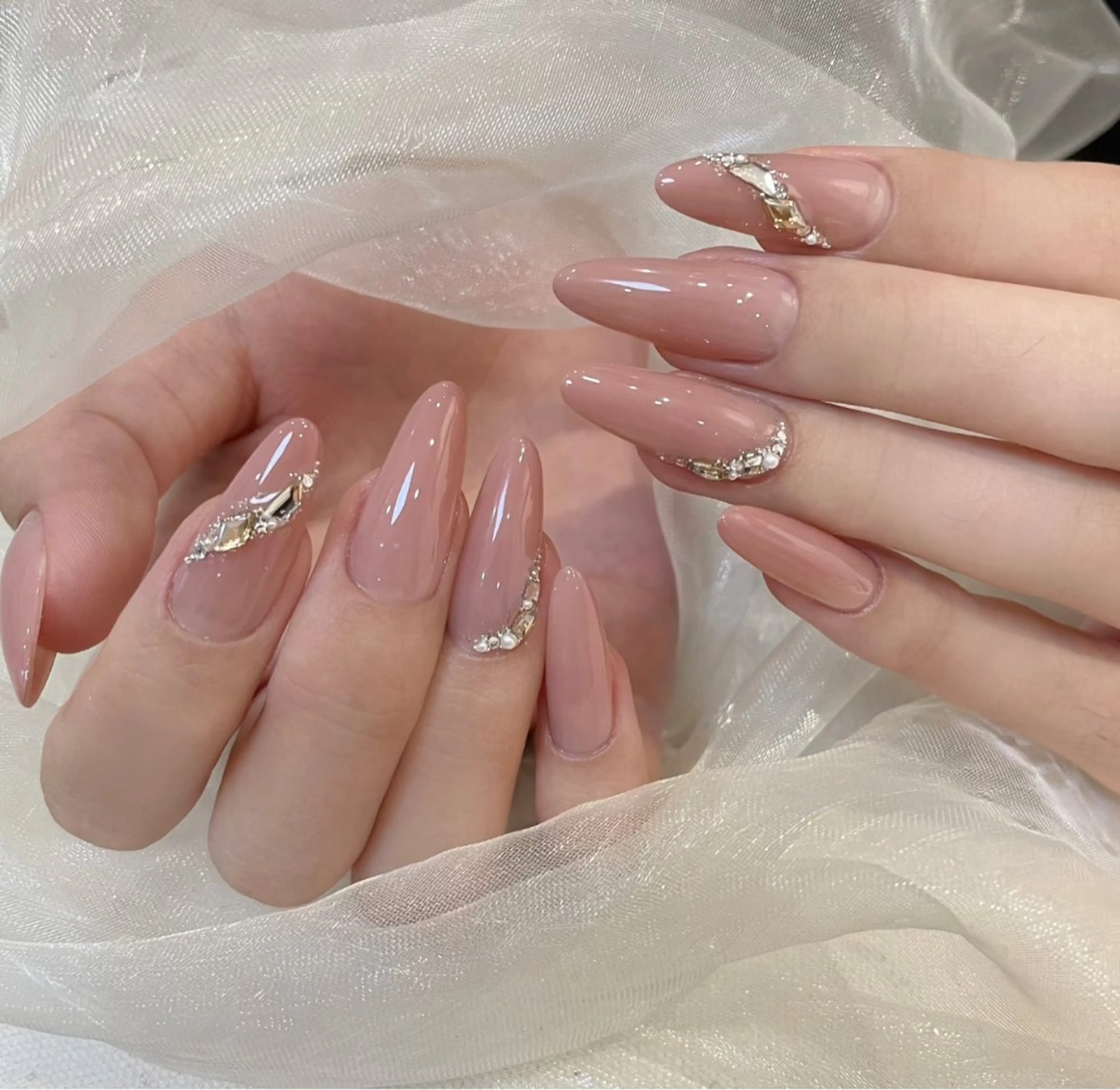 ネイル ハンドネイル ハンドケア 🍑 momo_nailのネイルデザイン