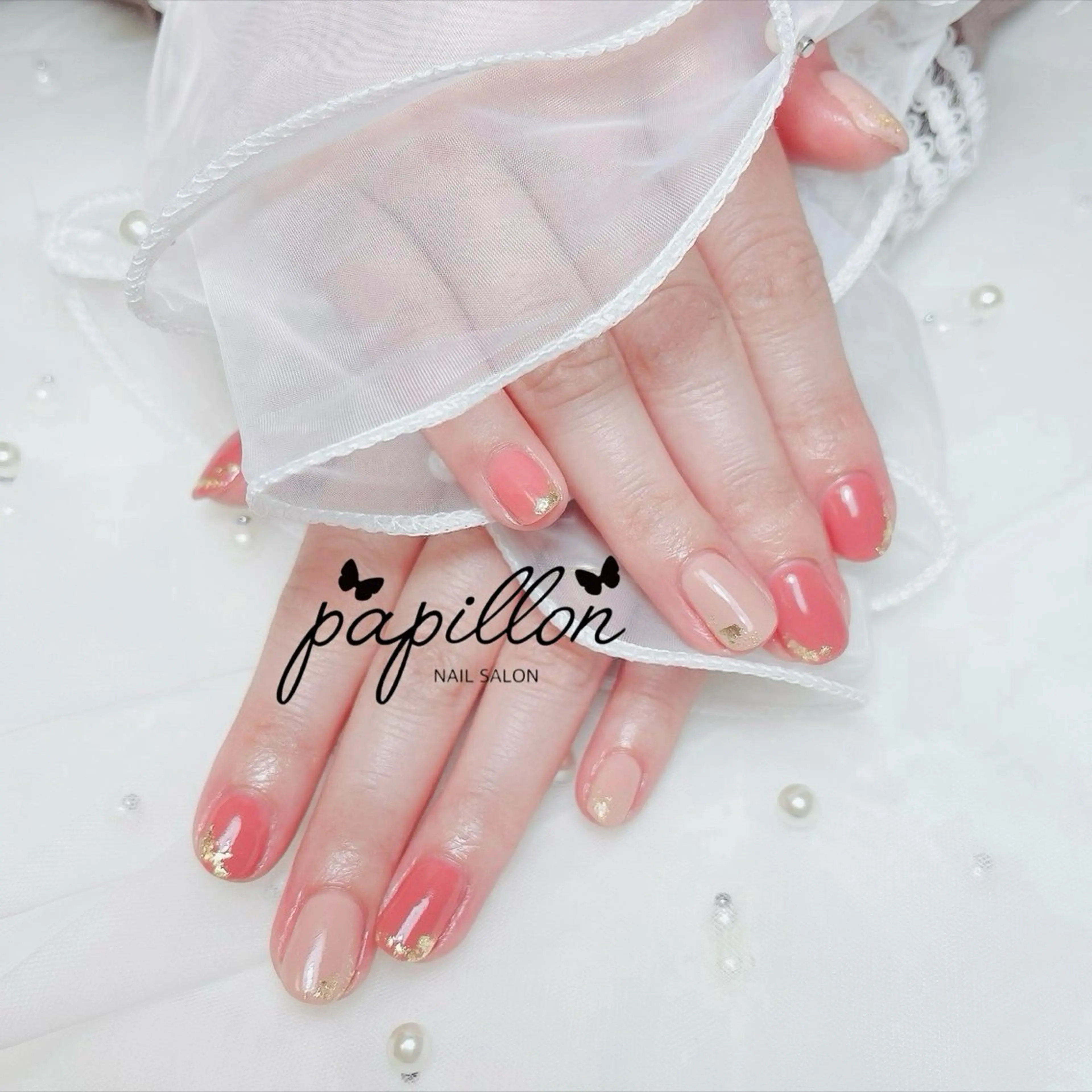 ネイル ワンカラーネイル ストーンネイル NAILSALON　papillon所属・NAILSALON papillonのネイルデザイン