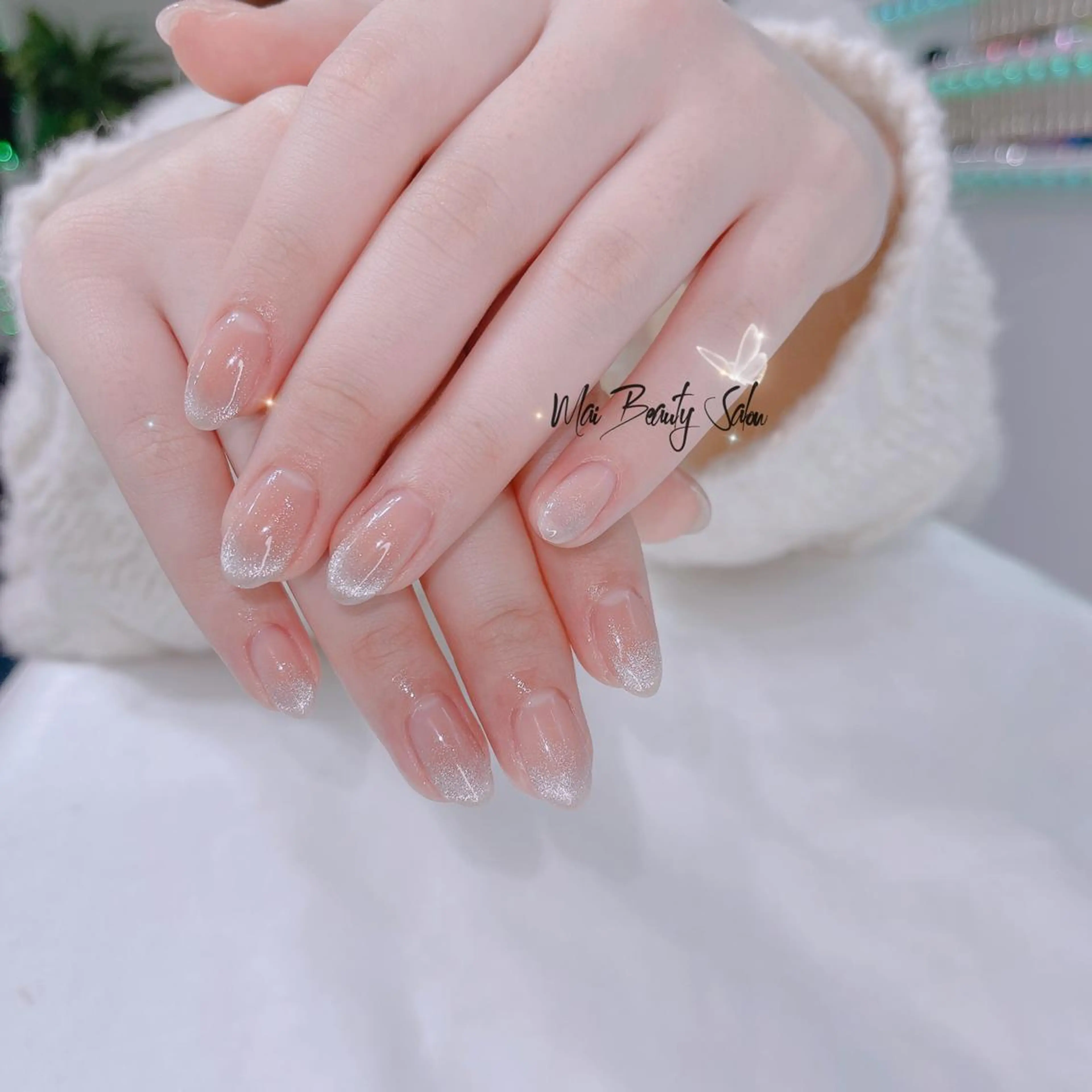 ネイル オーロラネイル 長さ出し フラッシュネイル フレンチネイル ジェルネイル MaiBeauty HaNaのネイルデザイン