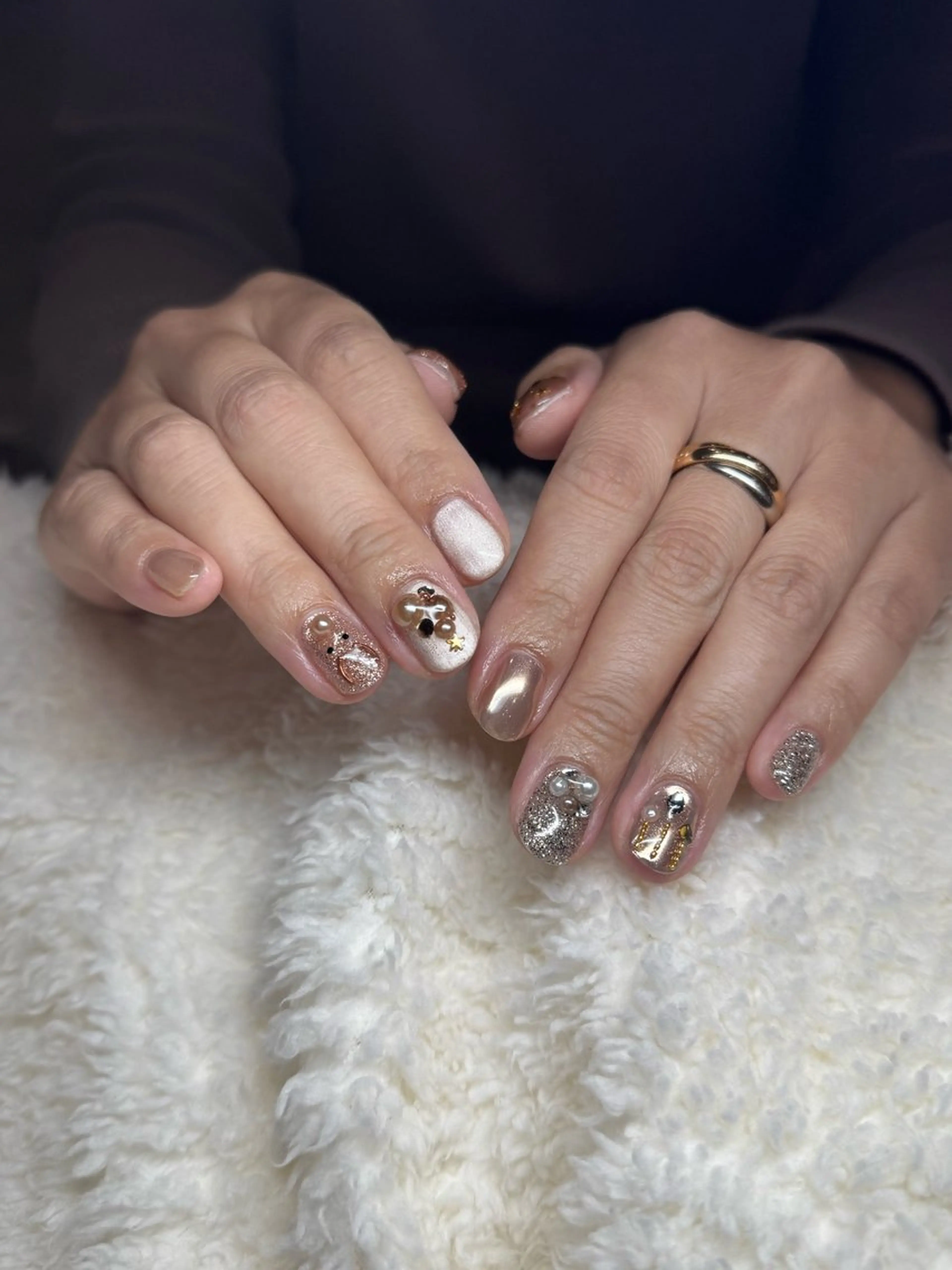 ネイル アートネイル 冬ネイル クリスマス Rommy Arisaのネイルデザイン