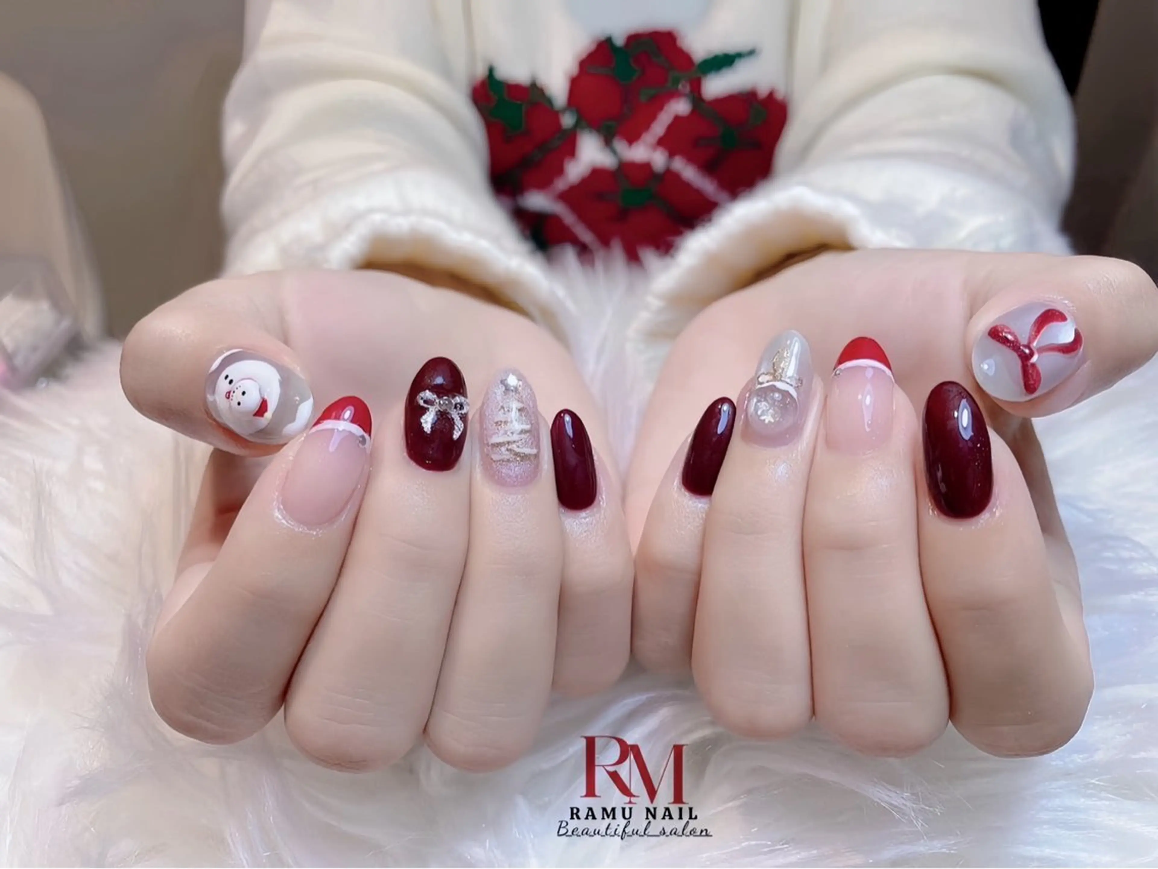 ネイル キラキラネイル マグネットネイル ミラーネイル ワンホンネイル 冬ネイル ハンドネイル RAMU Nail 恵比寿店のネイルデザイン