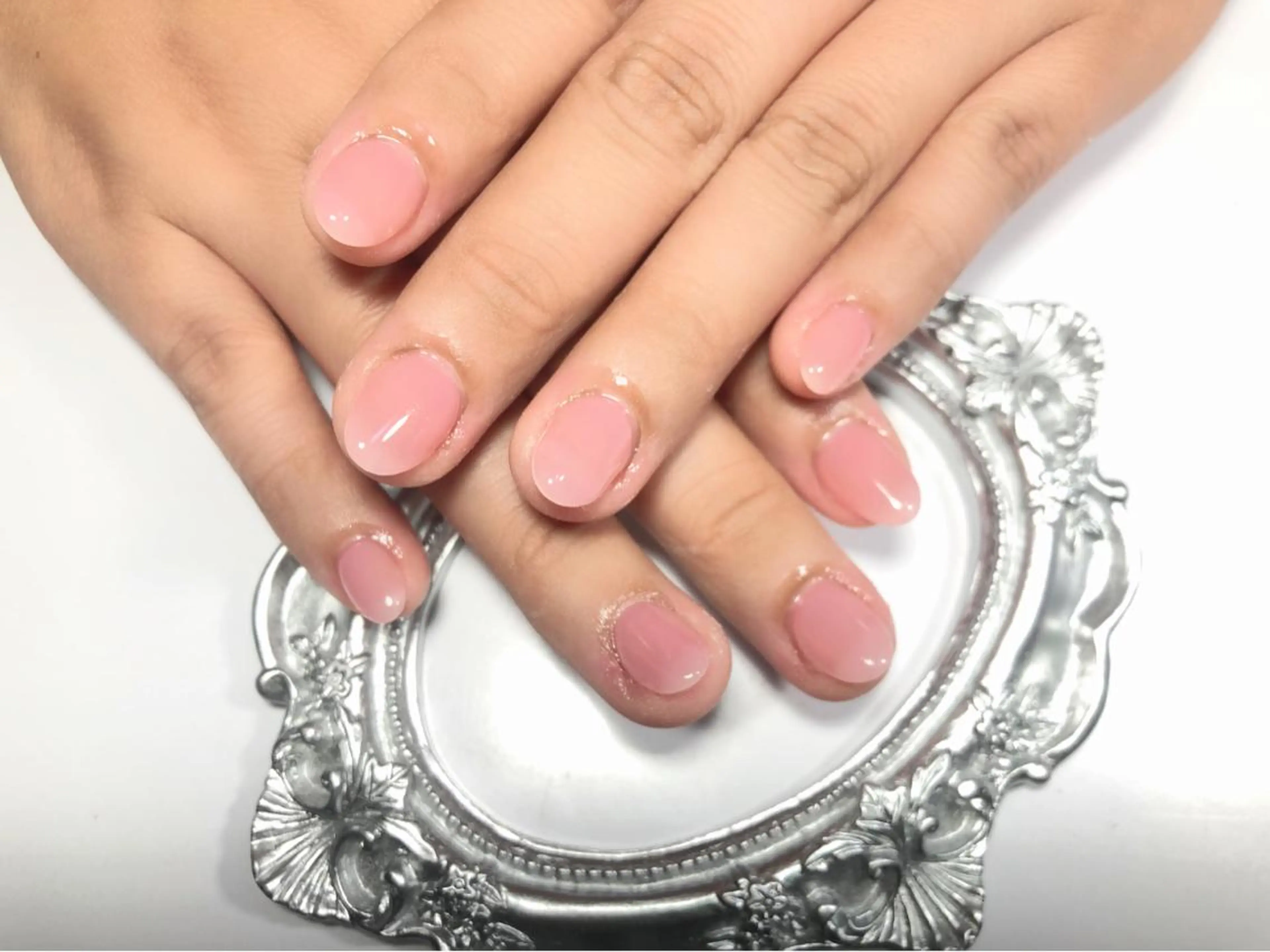 ネイル ネイルサロン ロア旧ジョリーのネイルデザイン