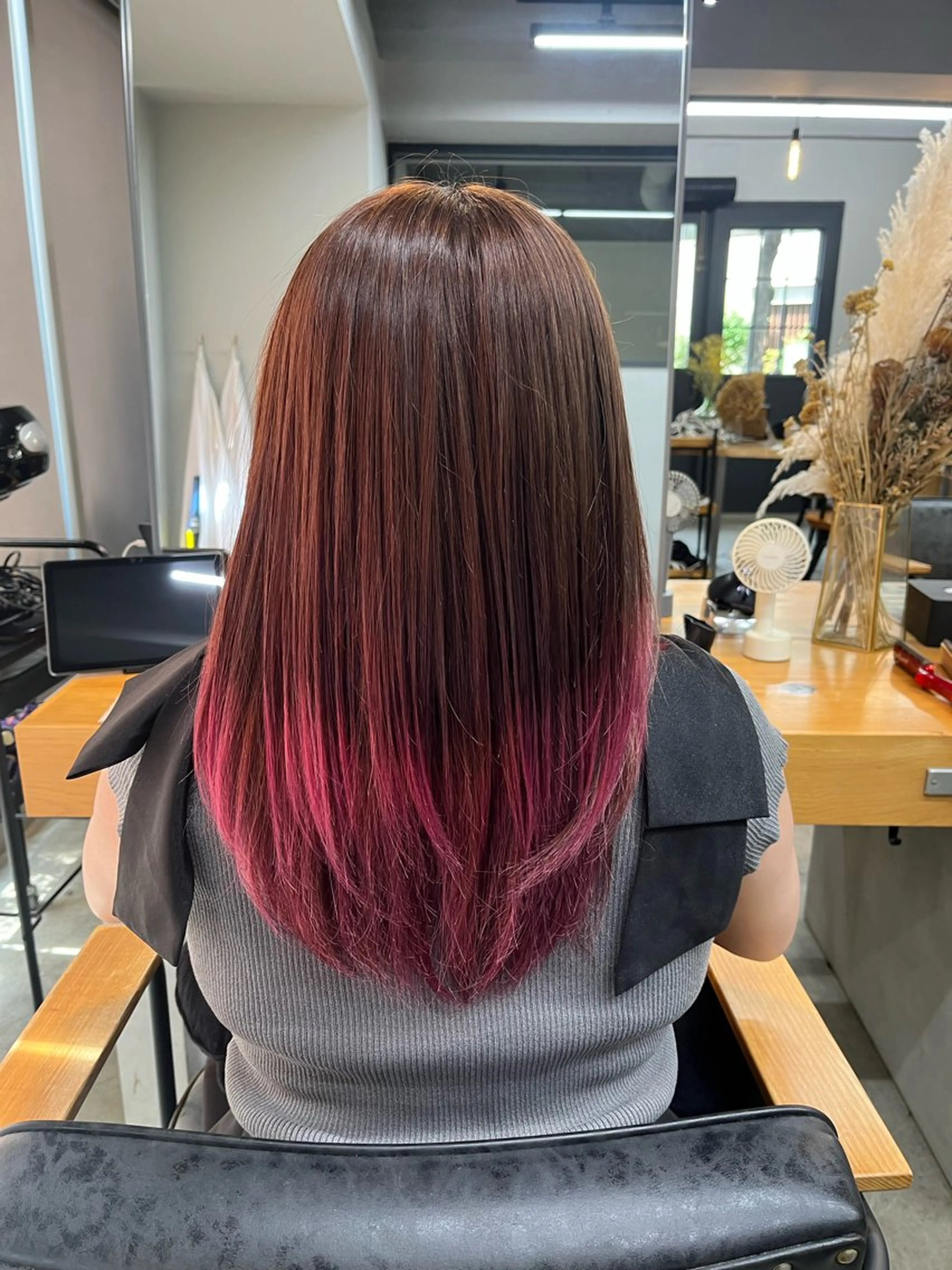 ロング カラー ヘアカラー ROCCO east MIYOのヘアスタイル