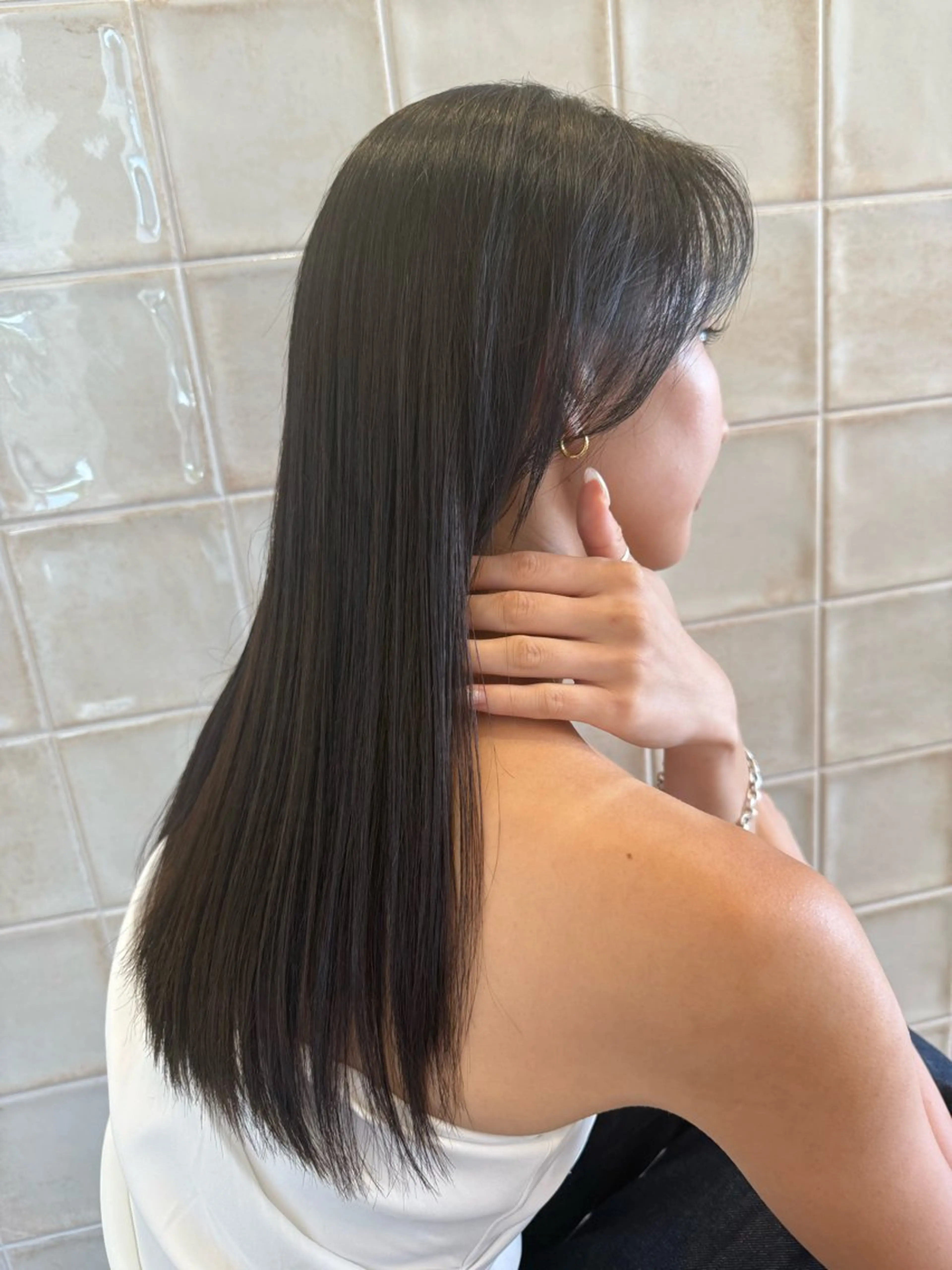 ロング 💛🤍U too e’s 鎌倉🧸のヘアスタイル