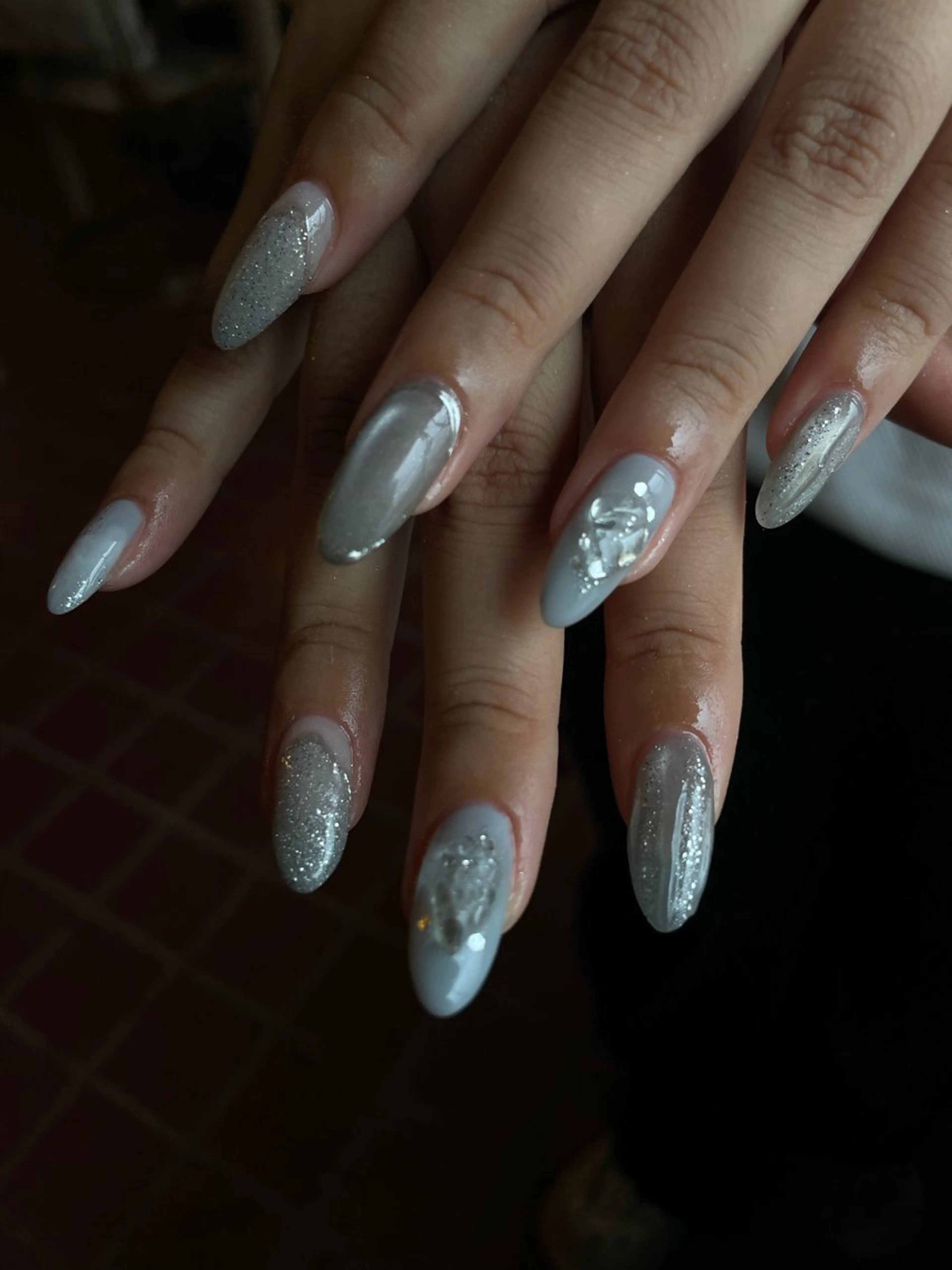 ネイル ハンドネイル shion .のネイルデザイン