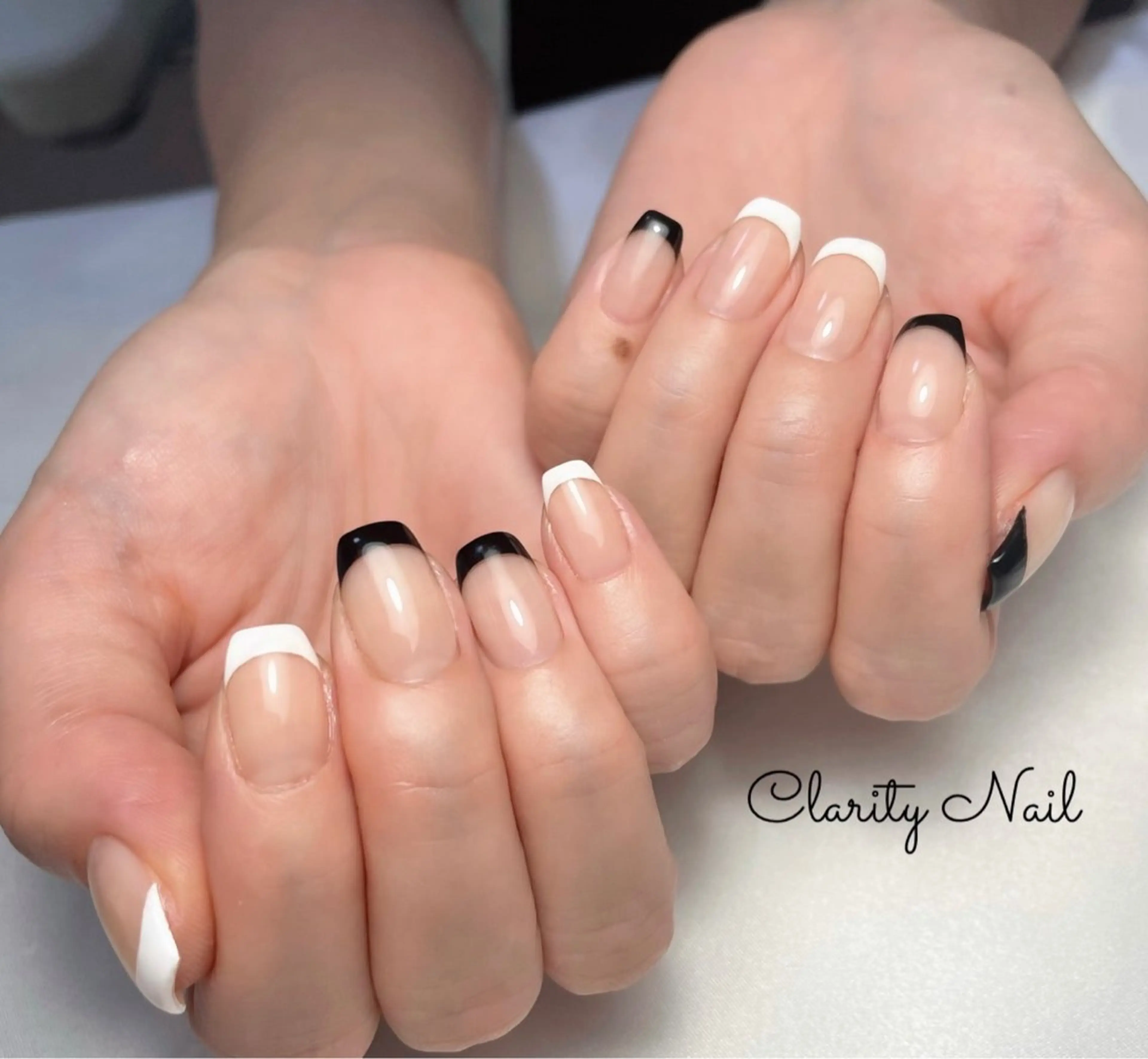 ネイル フレンチネイル ハンドネイル Clarity Nailのネイルデザイン