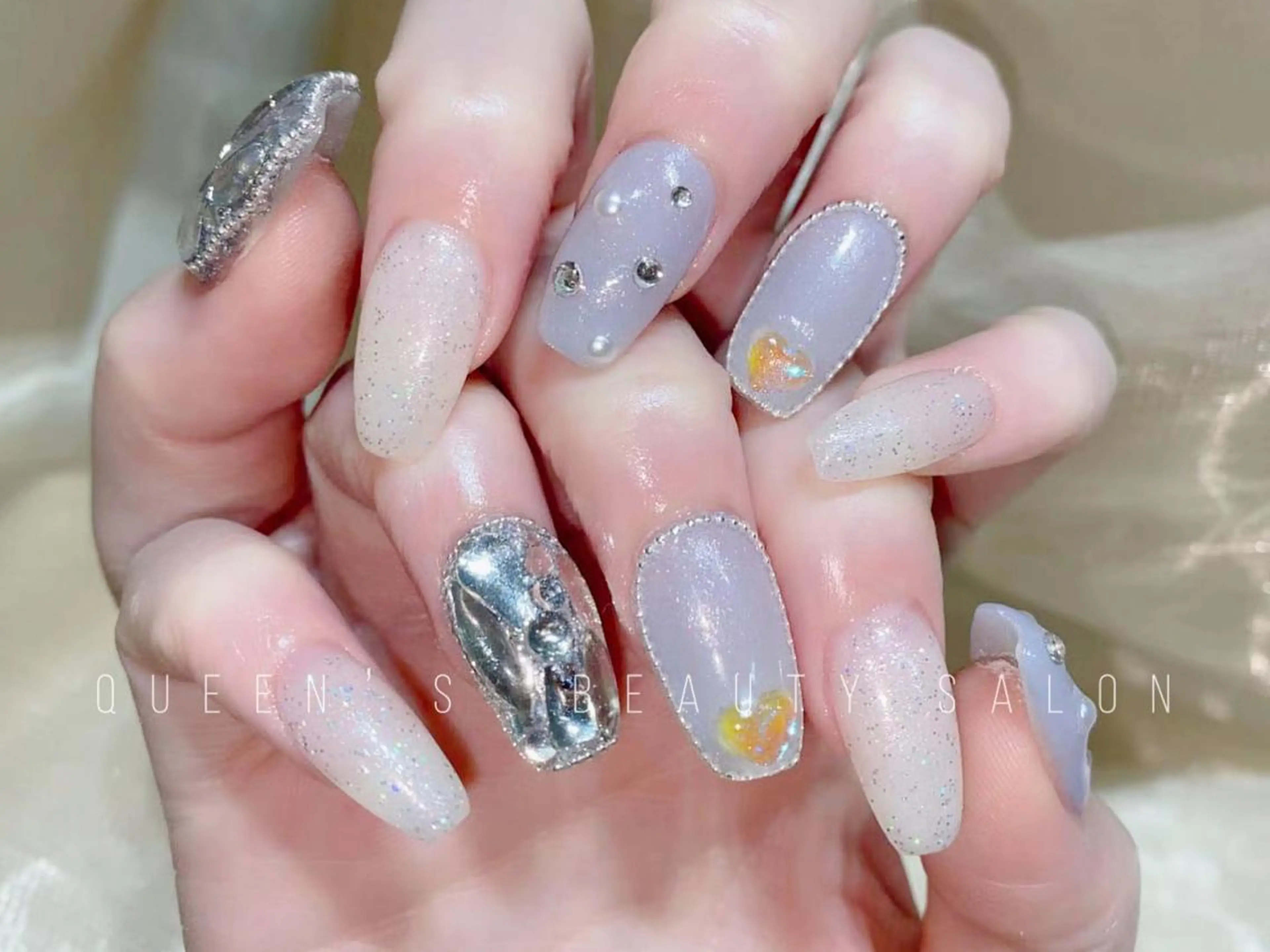 ネイル ハンドネイル Queen’s 歌舞伎町店のネイルデザイン