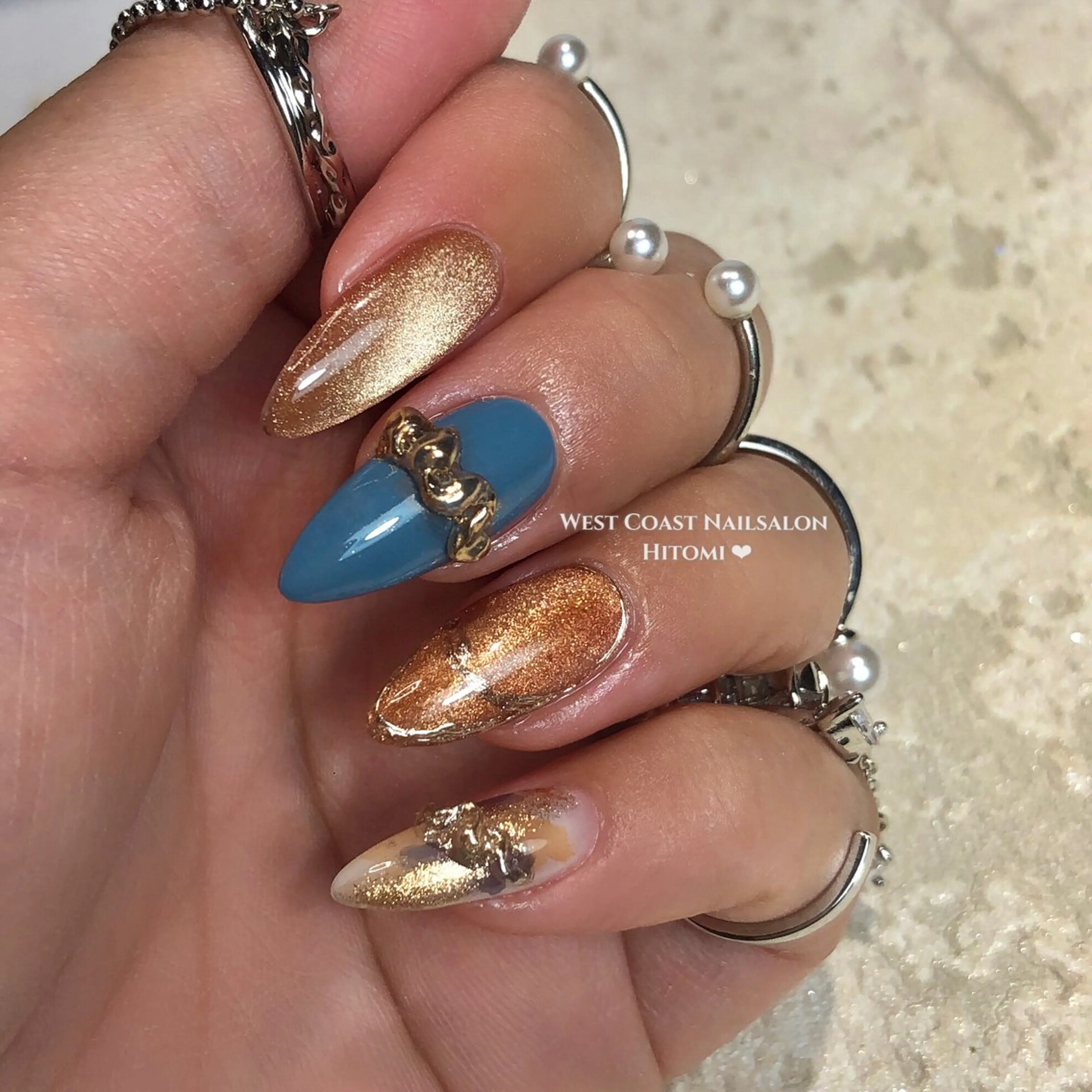 ネイル アートネイル チークネイル 韓国ネイル マグネットネイル ミラーネイル リボン、ガーリー パーツ放題専門店のネイルデザイン