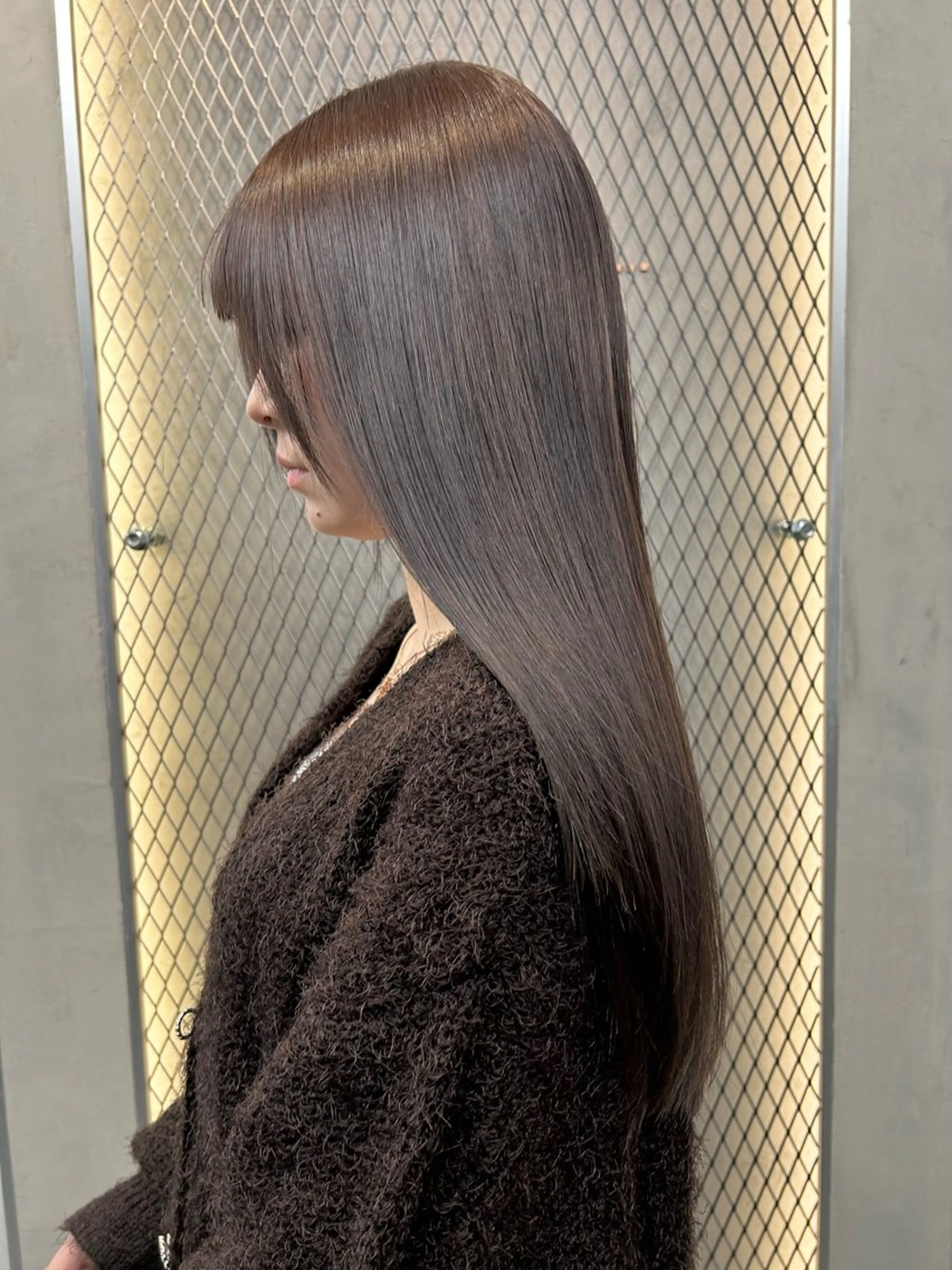 ロング カラー 髪質改善 ヘアカラー Haru/THREE …by velvetのヘアスタイル