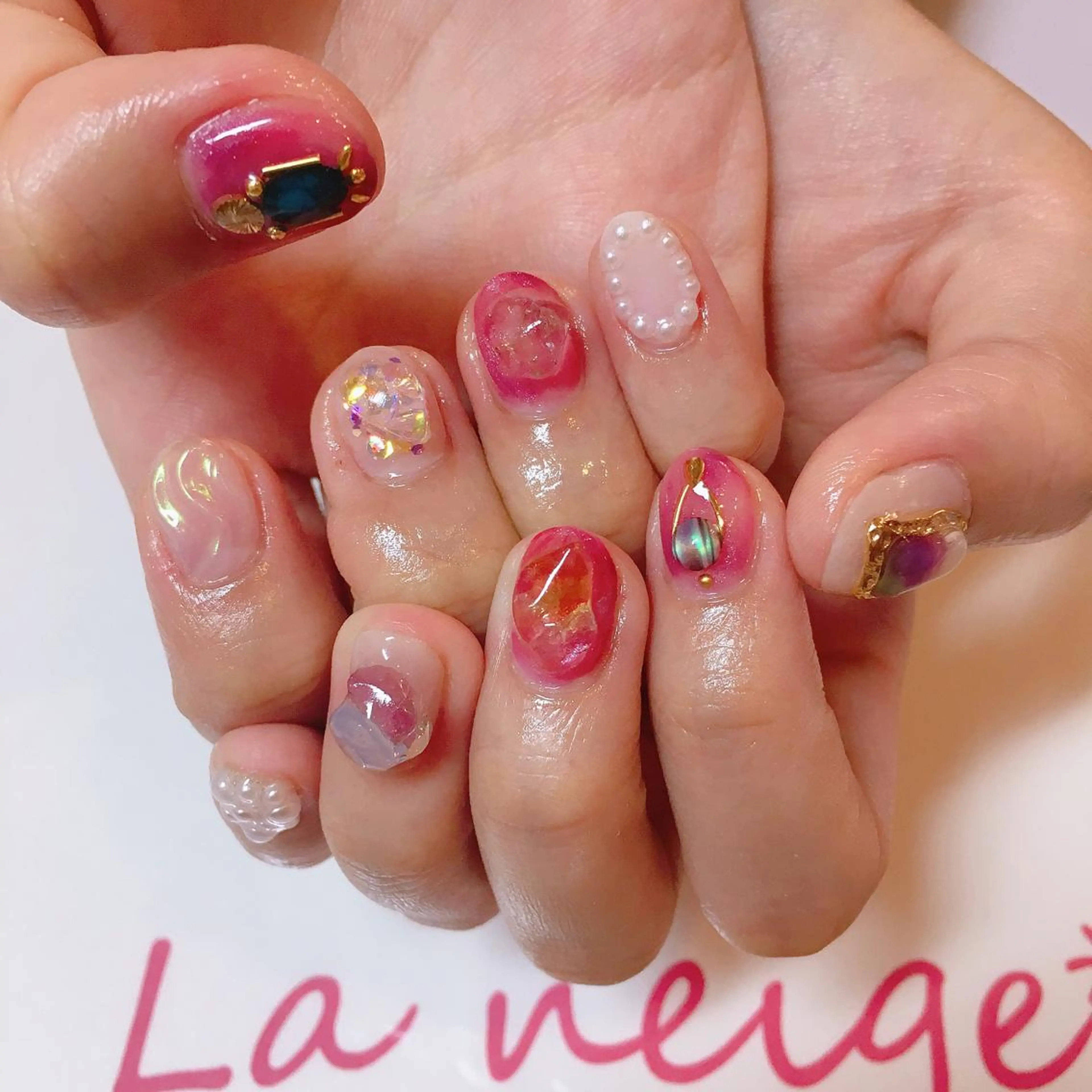 ネイル La neige* yuki 🥯🍑のネイルデザイン