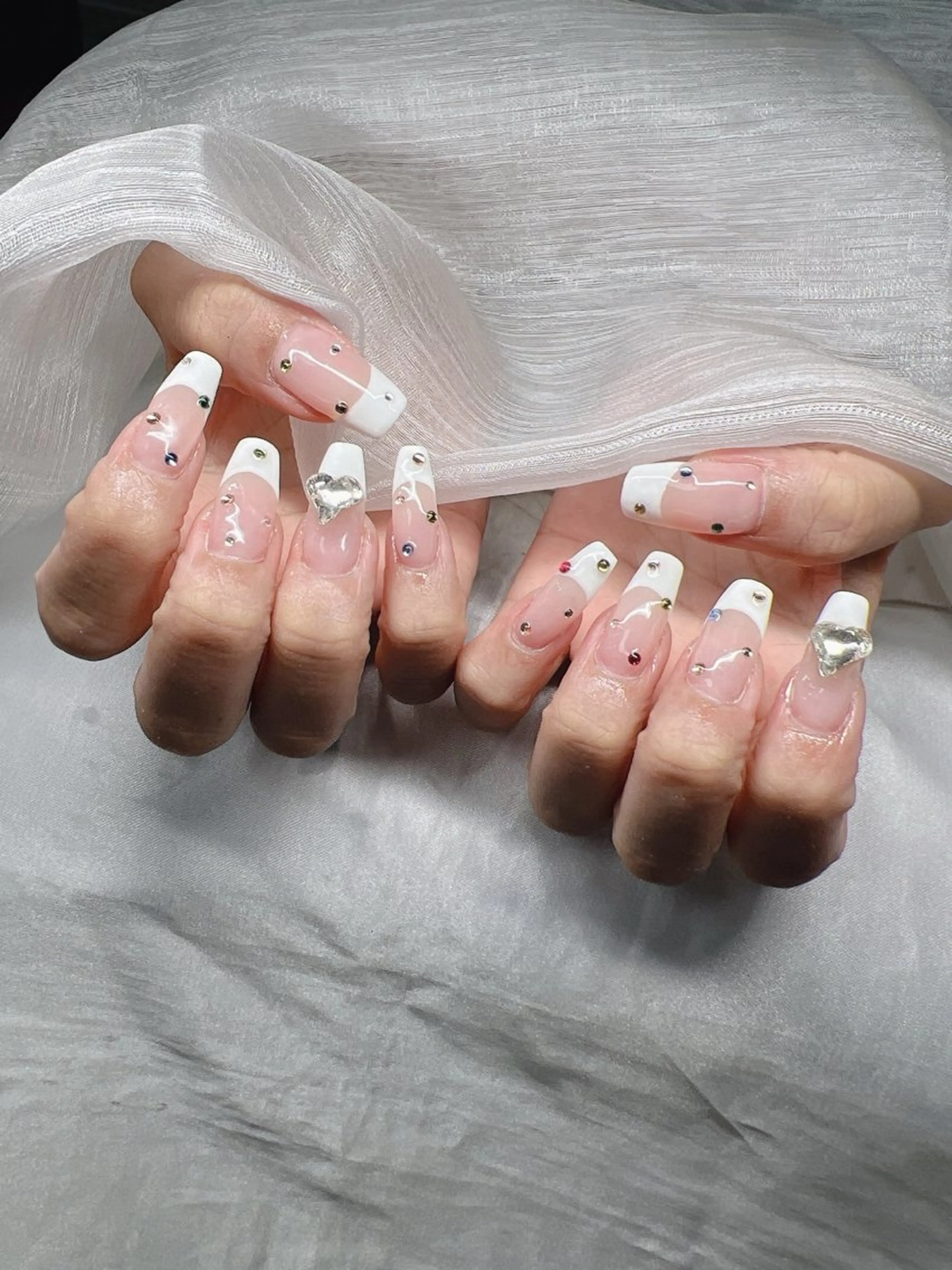 ネイル ハンドネイル Lee Nailsのネイルデザイン