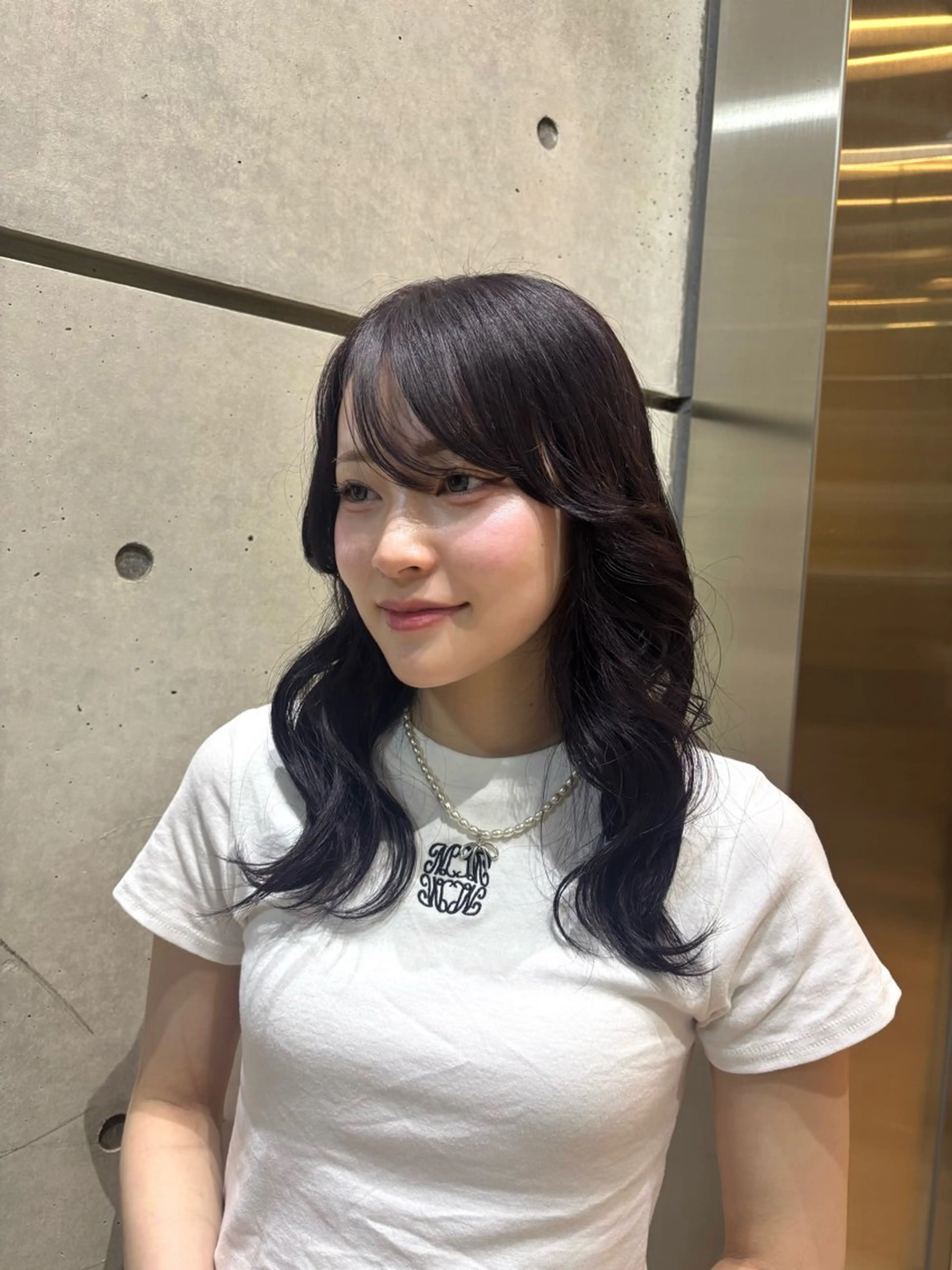 セミロング カラー ヘアカラー 暖色カラーワンカラー ななほ🌷⋆⭒˚のヘアスタイル