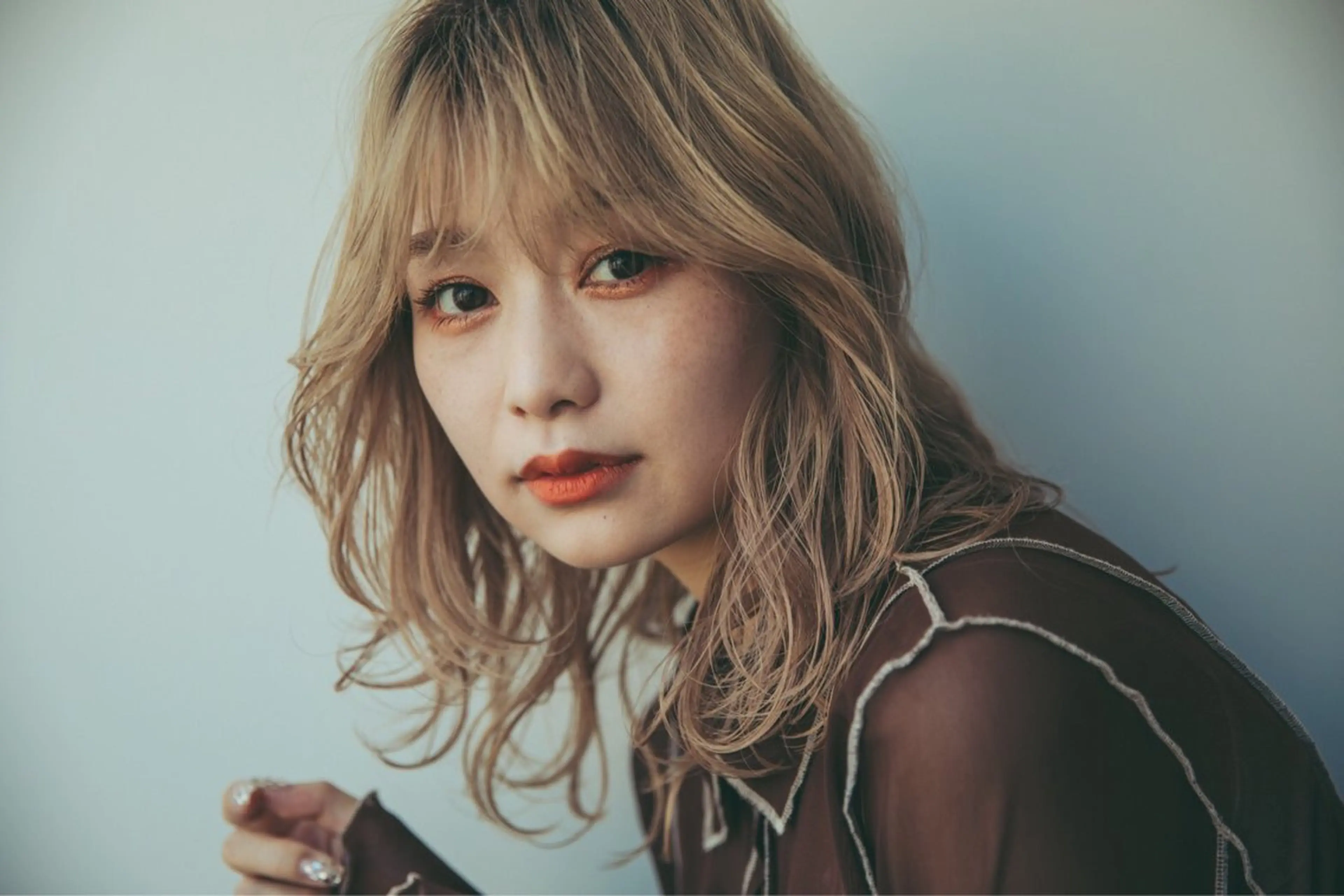 ミディアム ミディアムパーマ ケアカラー ハイライト 髪質改善 トリートメント ☀️Luana☀️ 公式/大通のヘアスタイル