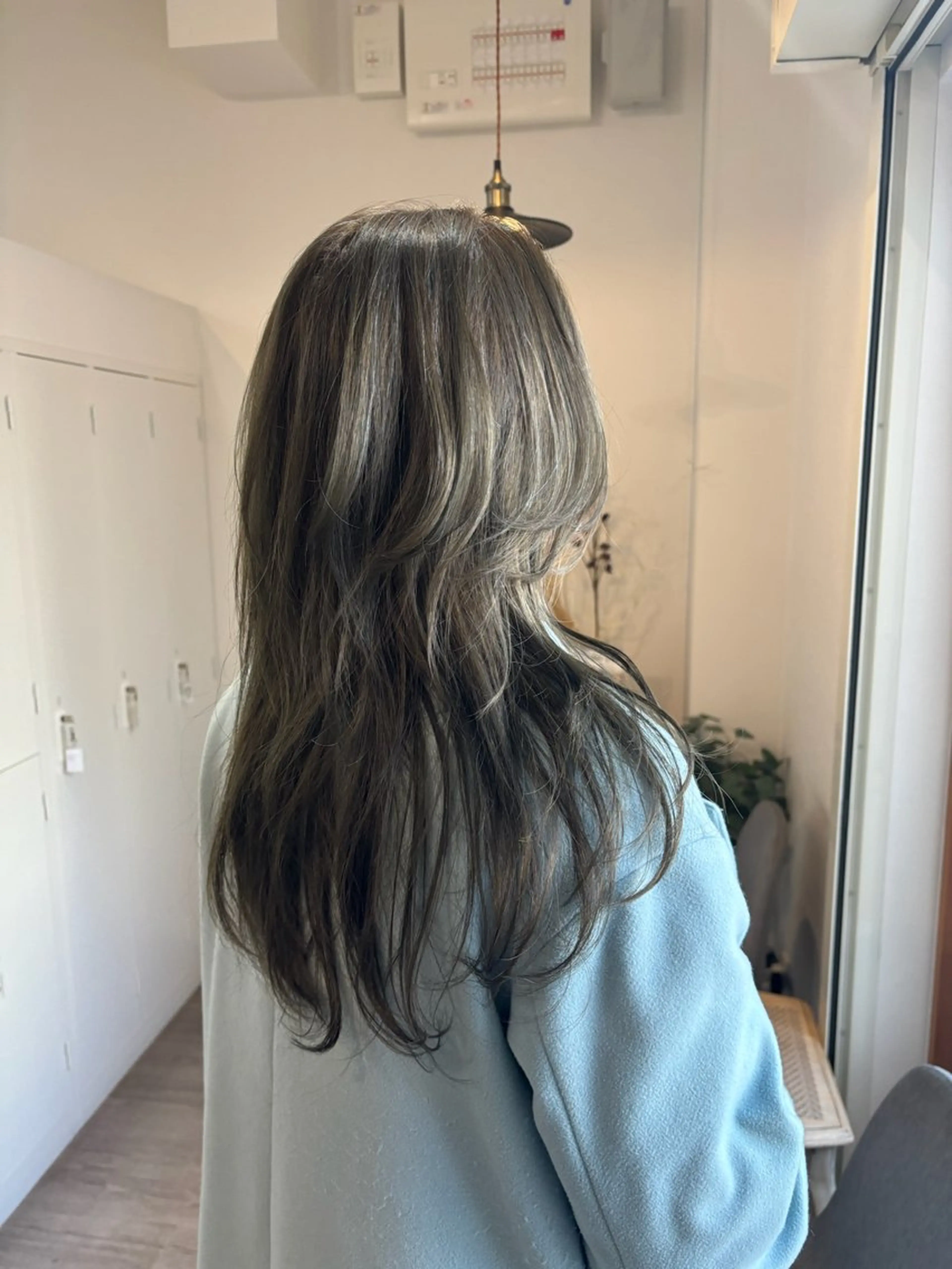 ミディアム Rocca hair aoiのヘアスタイル