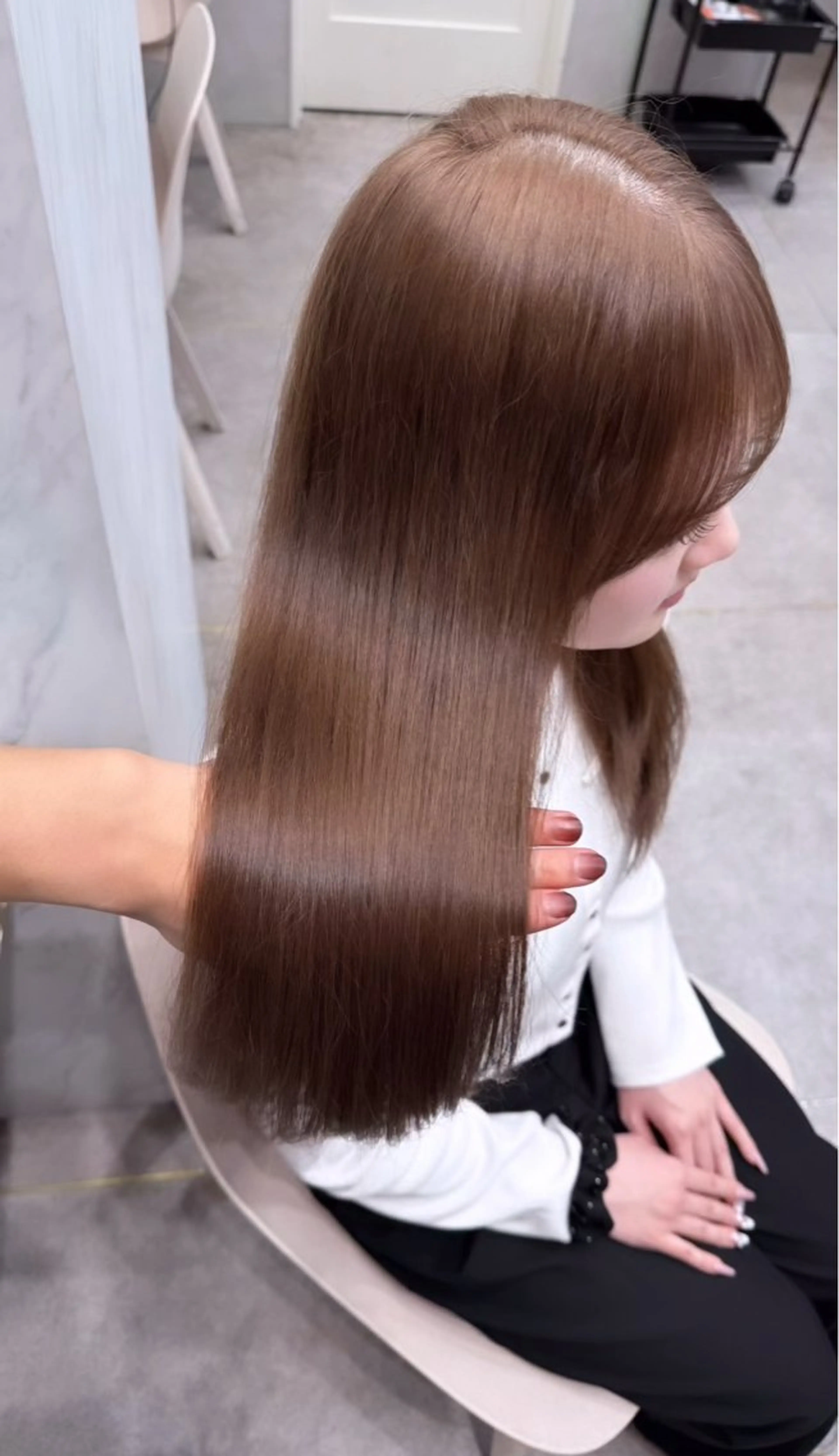 セミロング カラー カット ヘアカラー トリートメント ダブルカラー 韓国レイヤーKYONのヘアスタイル