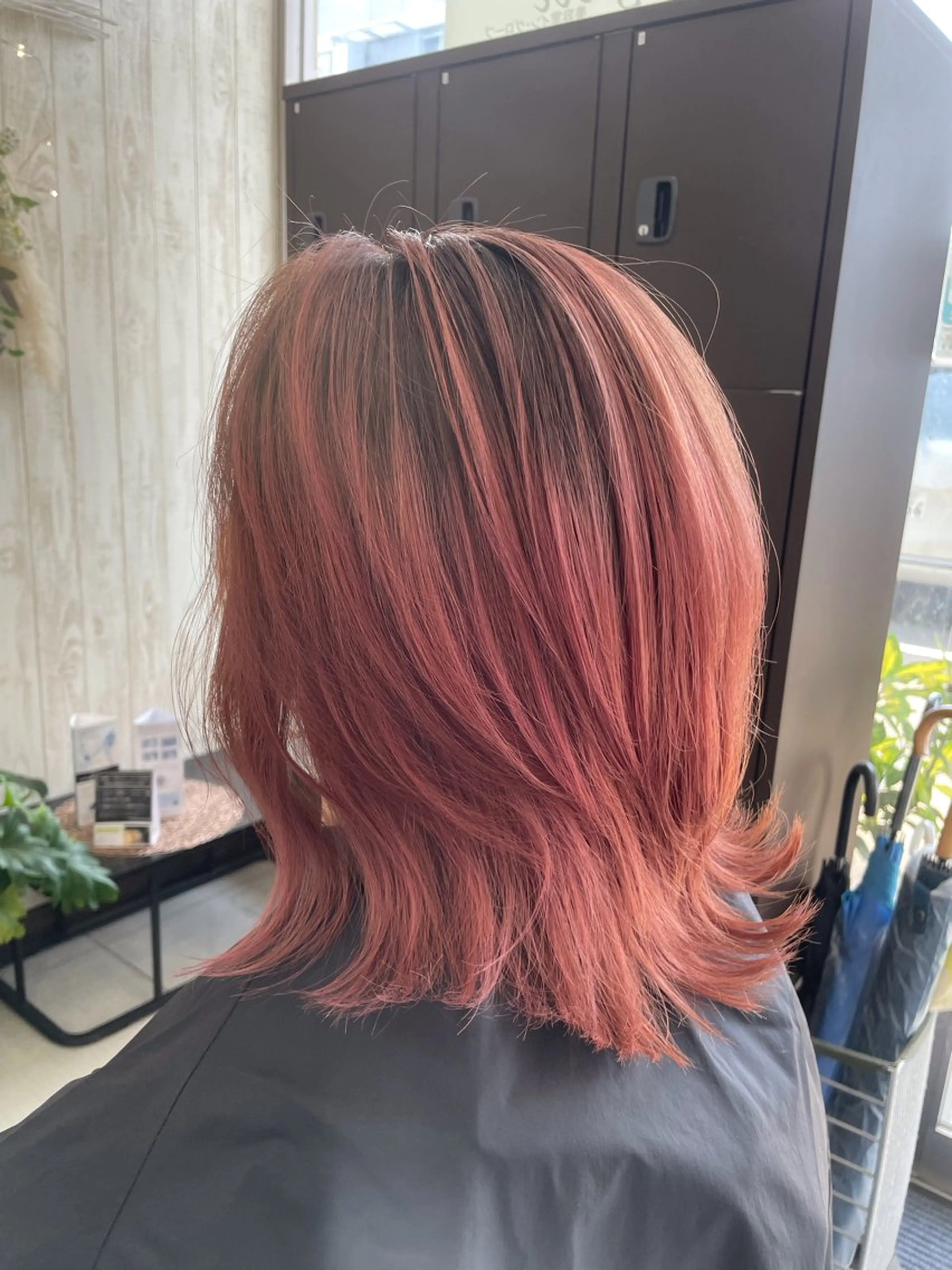 ミディアム カラー 💫カットパーマ💫 伊原虎太郎のヘアスタイル