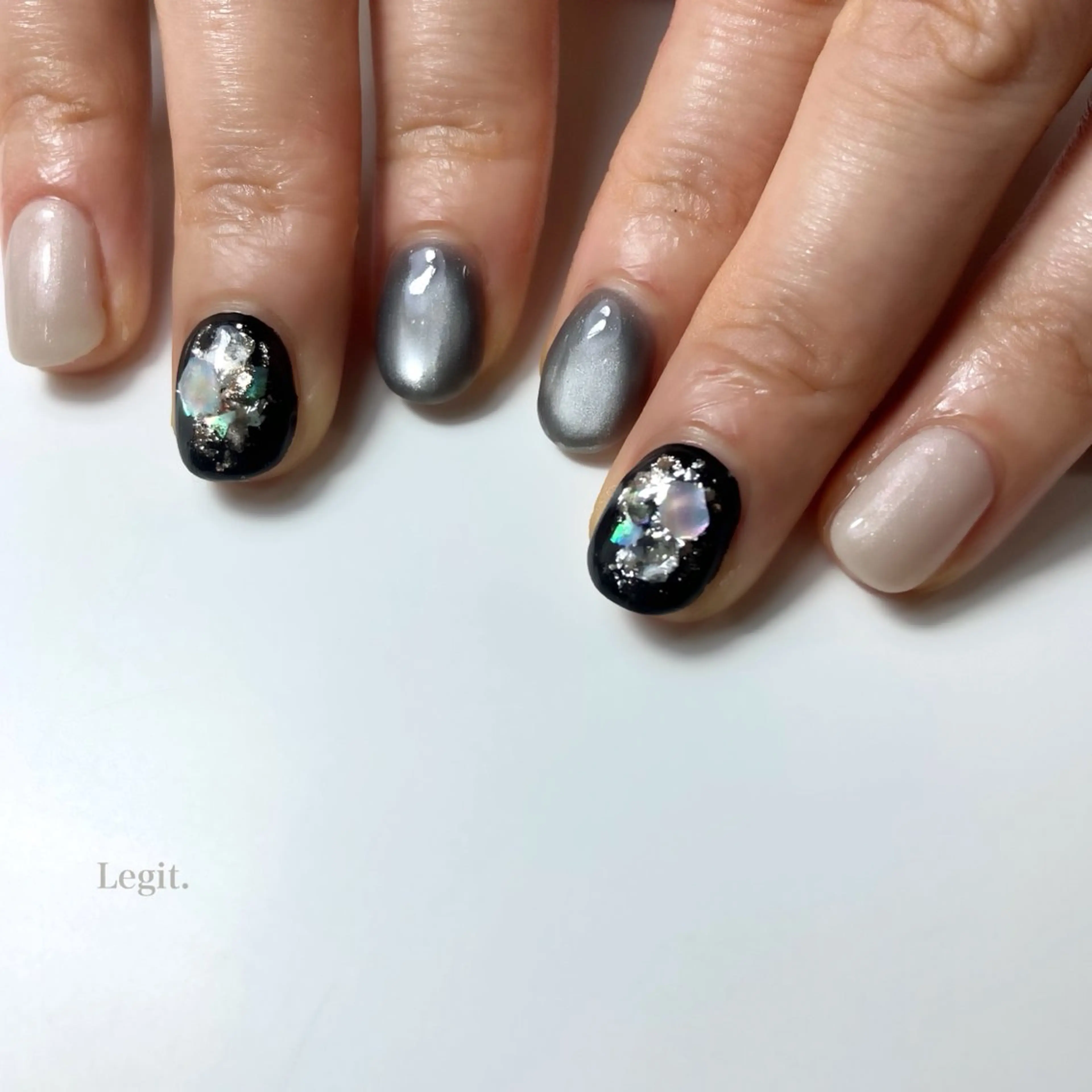 ネイル Legit nail salonのネイルデザイン