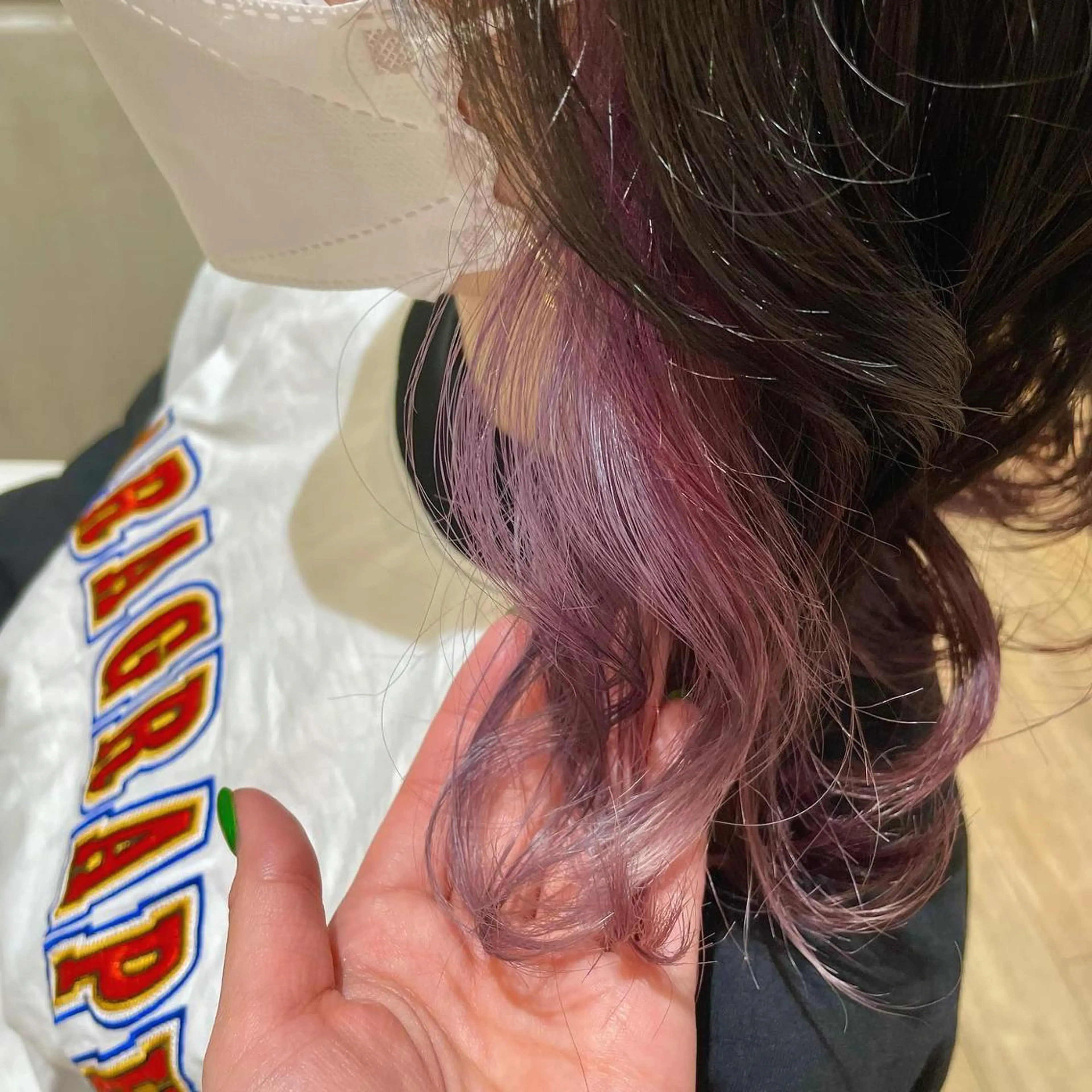 ミディアム カラー パーマ ヘアアレンジ メンズ キッズ ネイル マツエク・マツパ メンズインナーカラー インナーカラー 🫧垢抜けヘア🫧 SHIORIのヘアスタイル