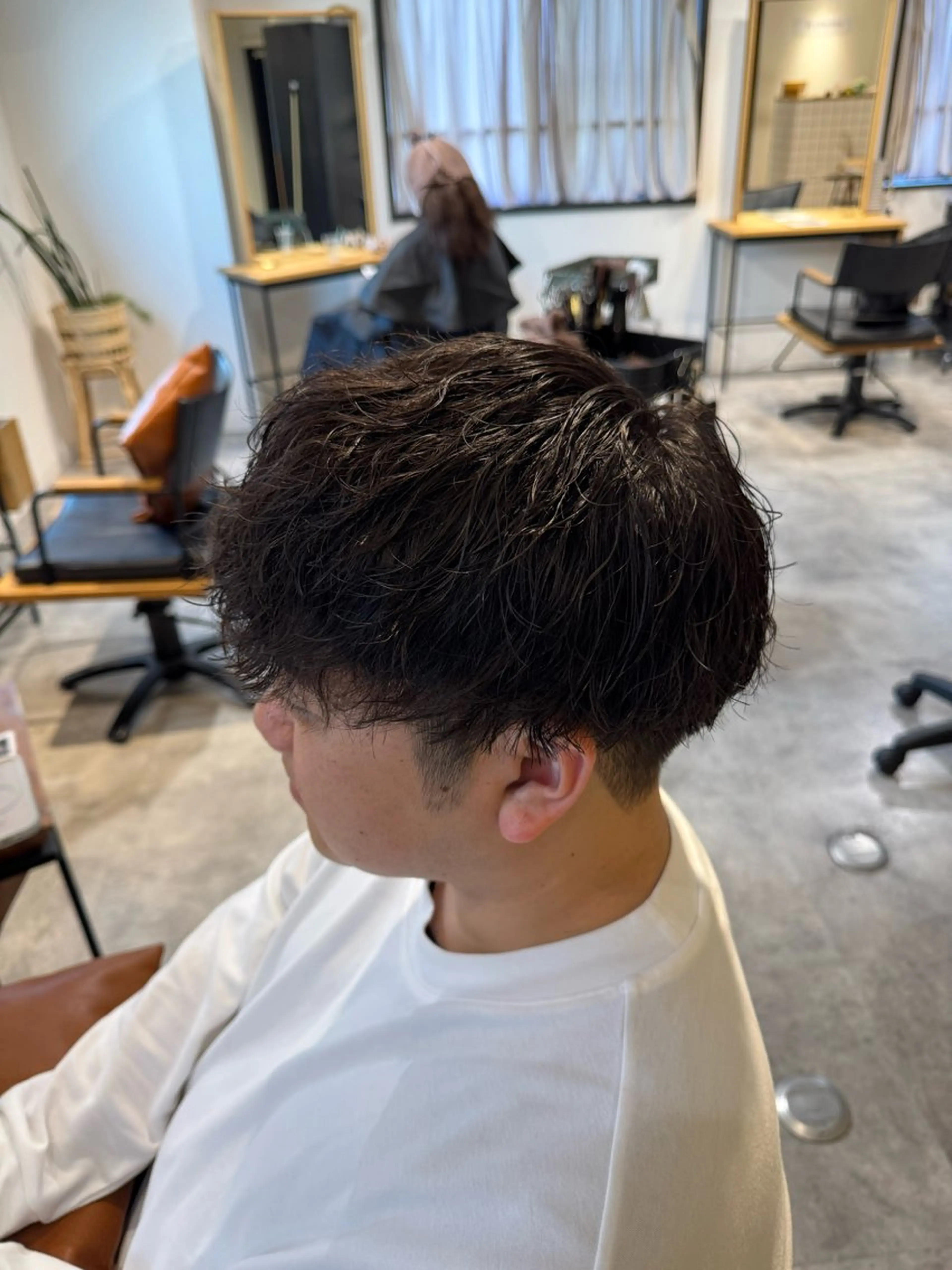 ショート アッシュ アッシュブラック 韓国風ヘア レイヤーカット ツイストパーマ カット パーマ FURUSHO所属・髪質改善/縮毛矯正 /メンズパーマ川田のヘアスタイル