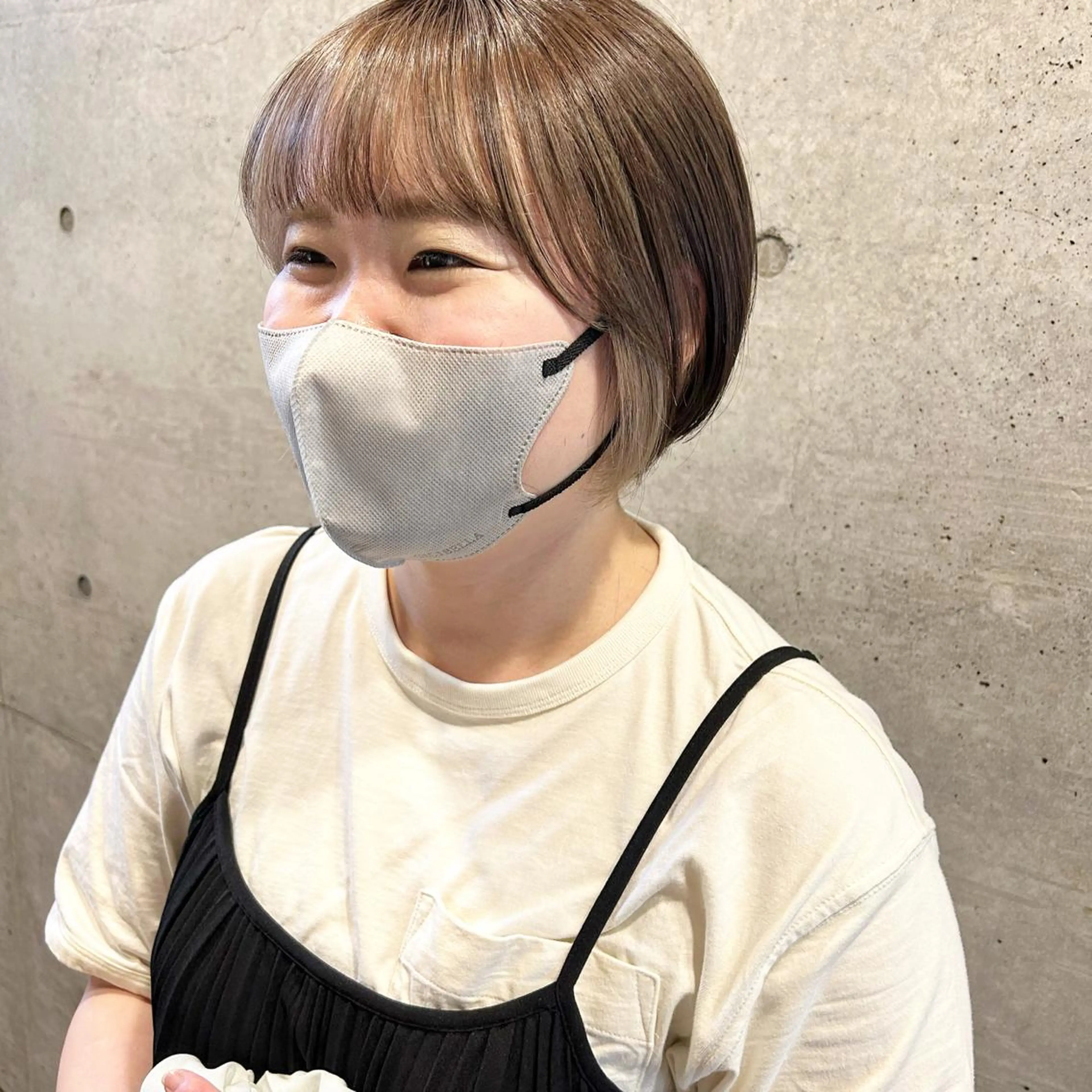 ショート カラー ブリーチ 後藤紗英/髪質改善 /オリーブベージュのヘアスタイル