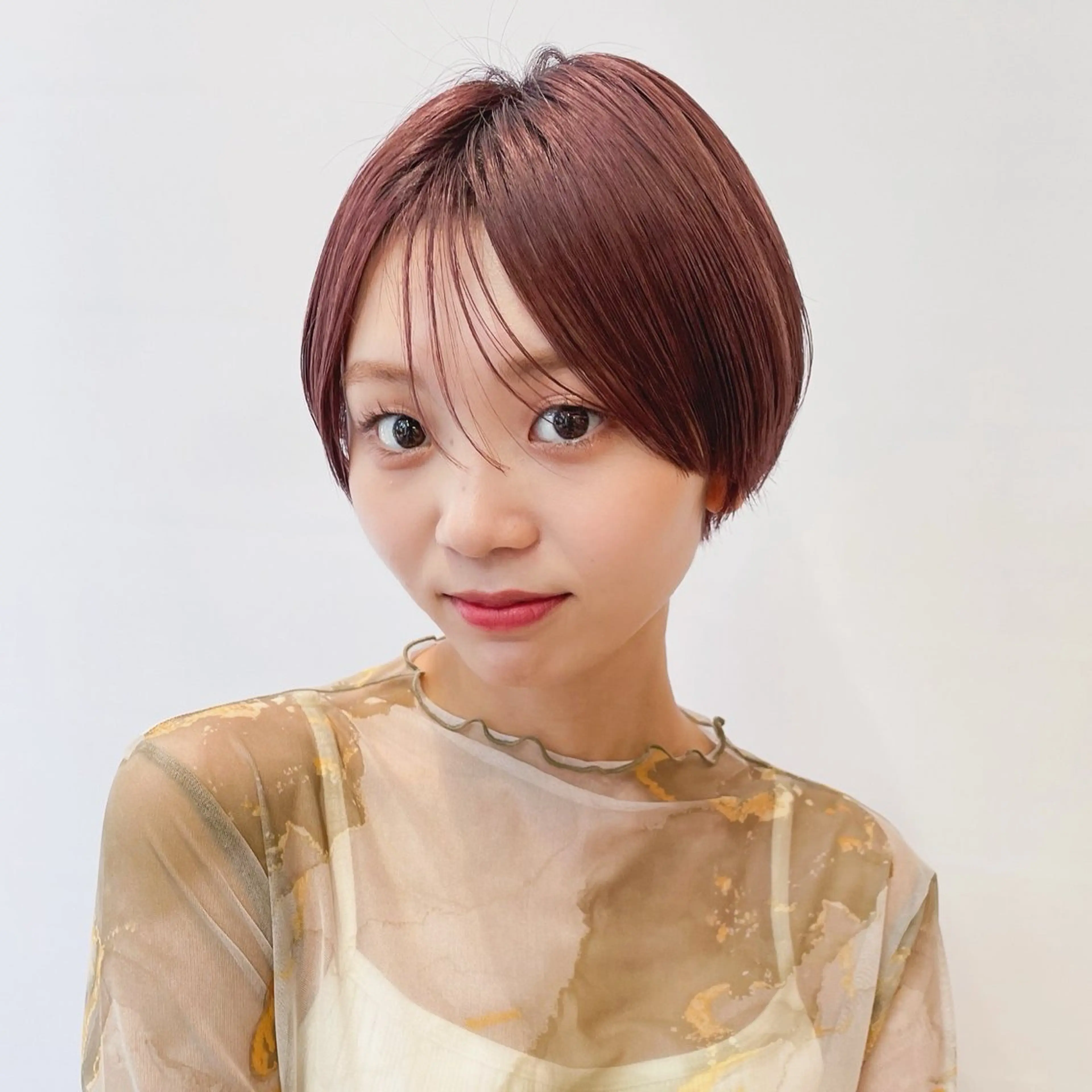 ショート mee.浦和店所属・浦和指名率No.1 ショート特化美容師のヘアスタイル