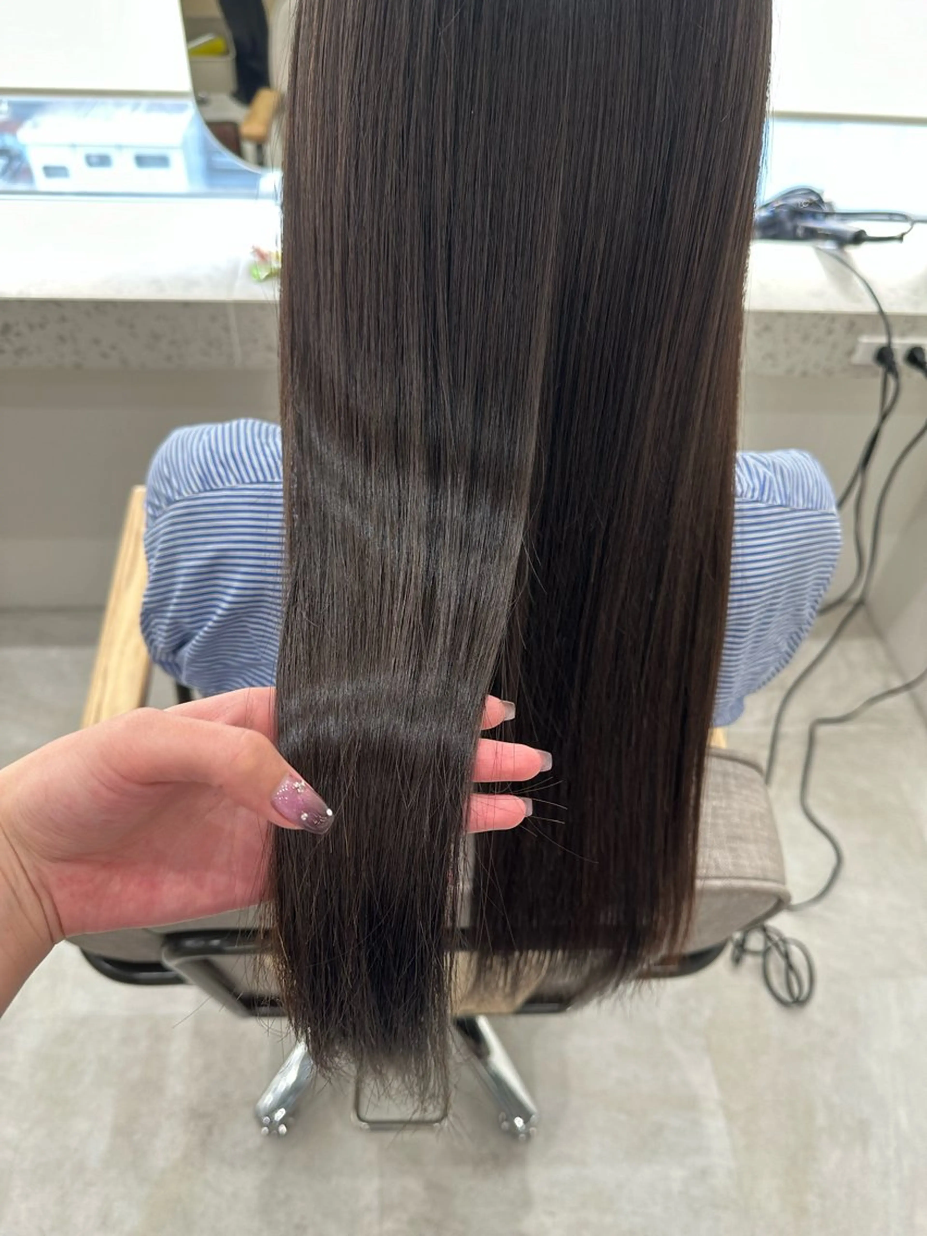 ロング カット ヘアカラー トリートメント 🍓韓国ヘア レイヤ ーカット🍓笠原 葵のヘアスタイル