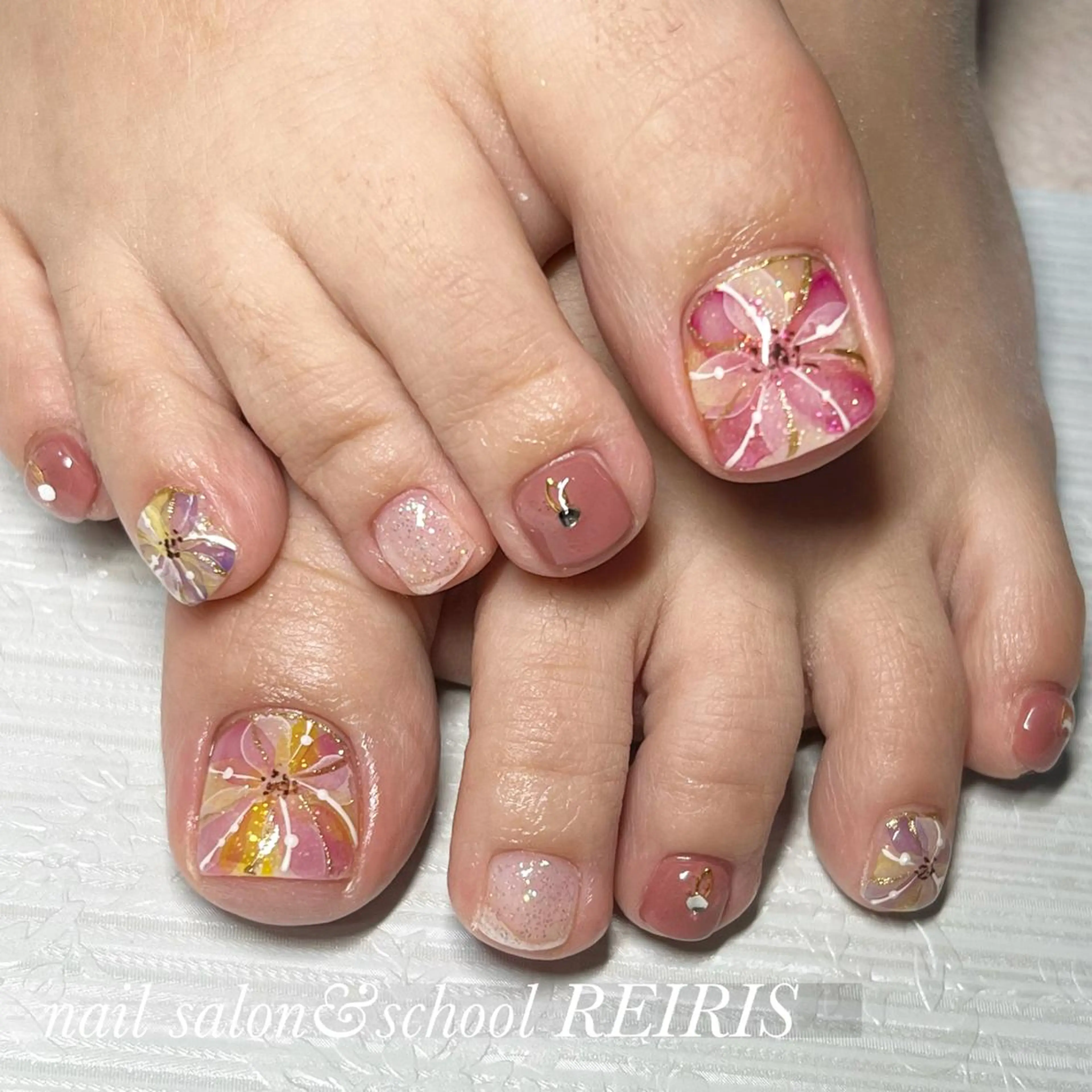 ネイル フットネイル Nail salon REIRISのネイルデザイン