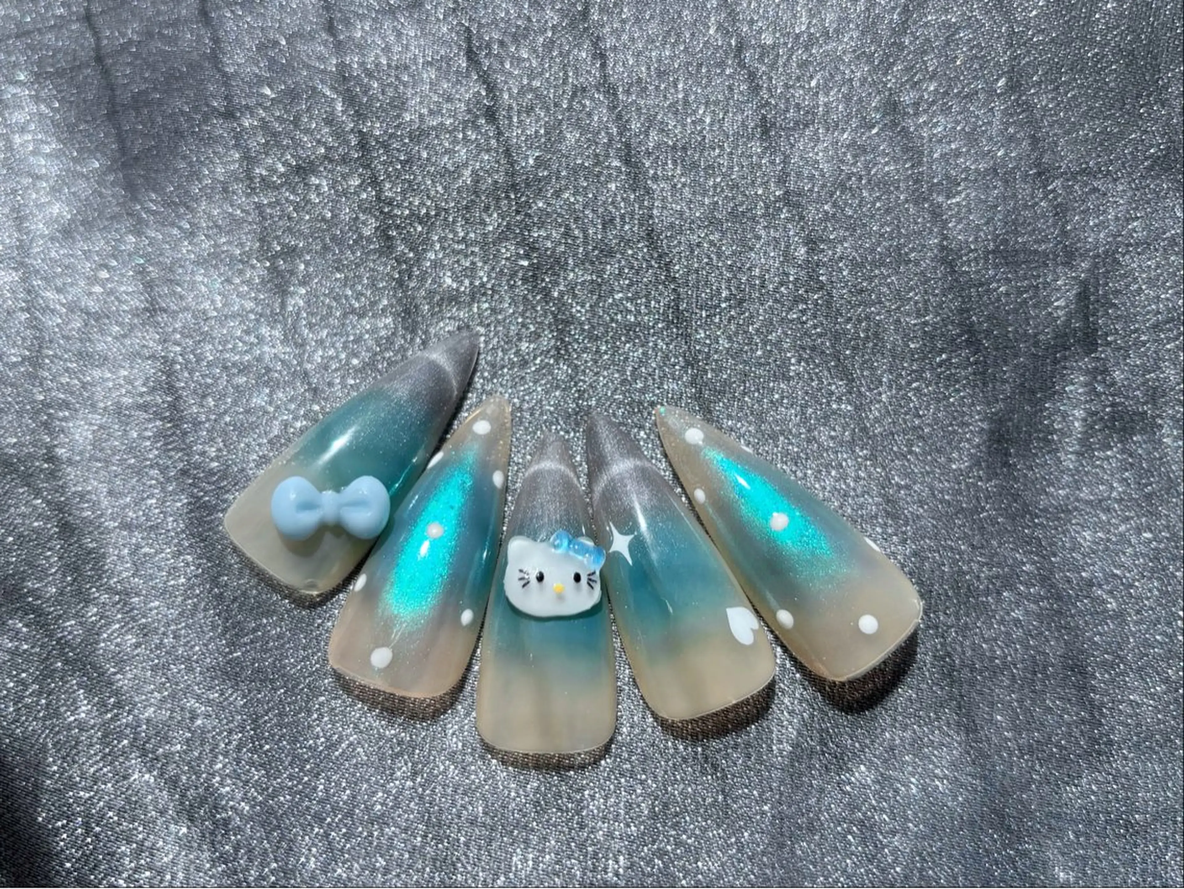 ネイル ハンドネイル H3 Nail Tsuki🦋💙のネイルデザイン