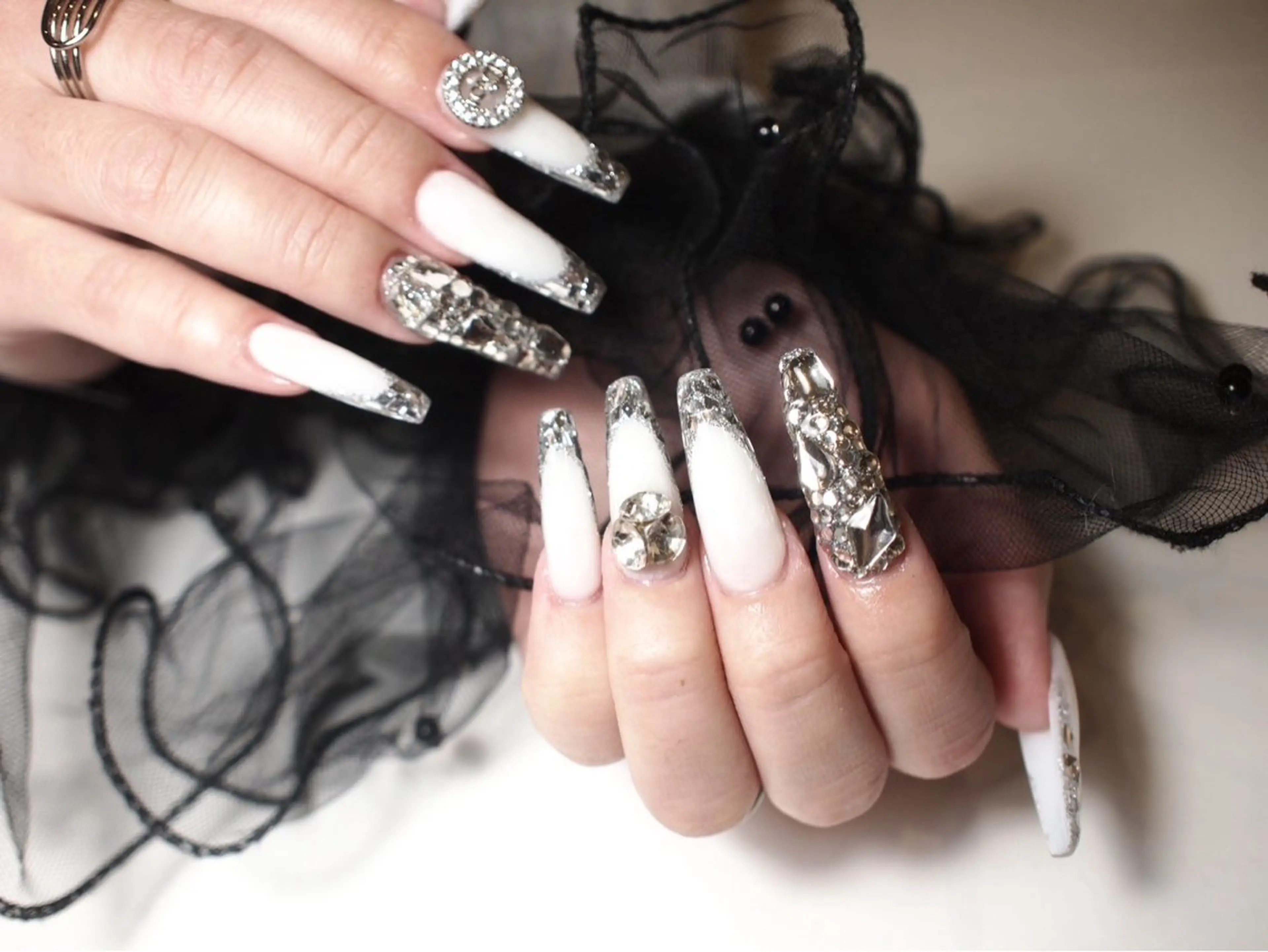 ネイル フレンチネイル ガラスフレンチ スカルプネイル 【ＯＲＧＡＮ】 nailのネイルデザイン