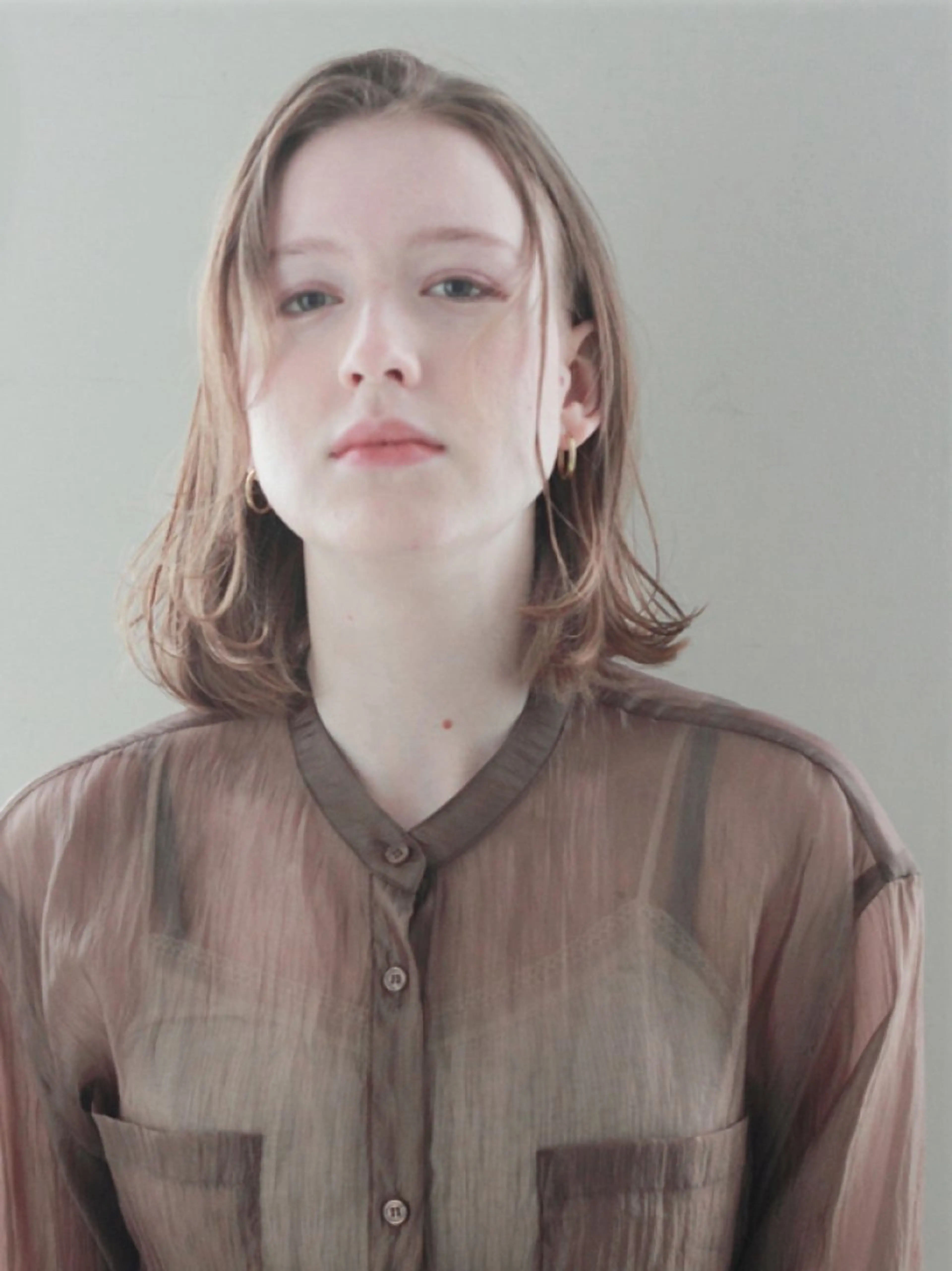 セミロング 縮毛矯正×髪質改善 カラー×クロスパーマのヘアスタイル