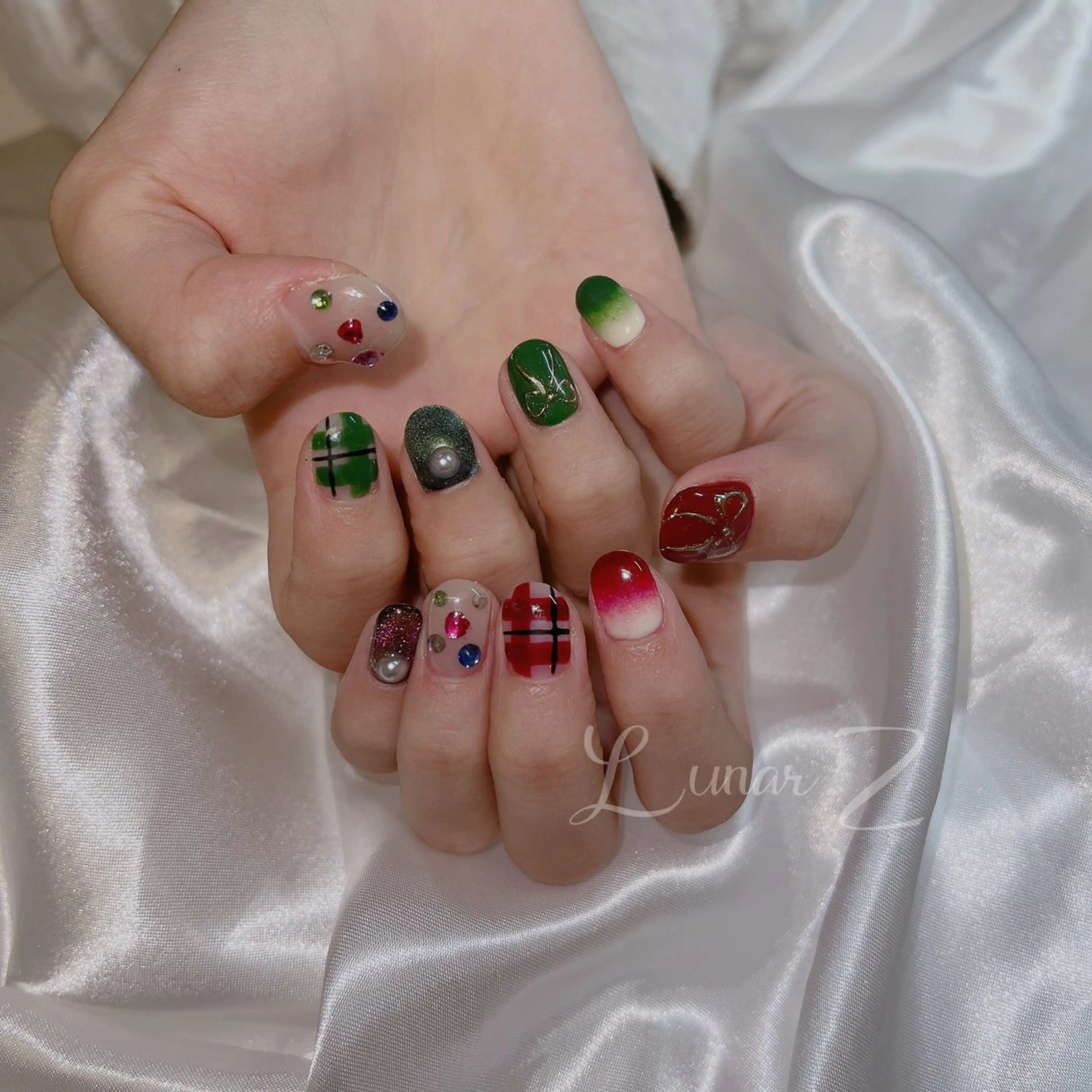 ネイル 🌖す い🌒のネイルデザイン