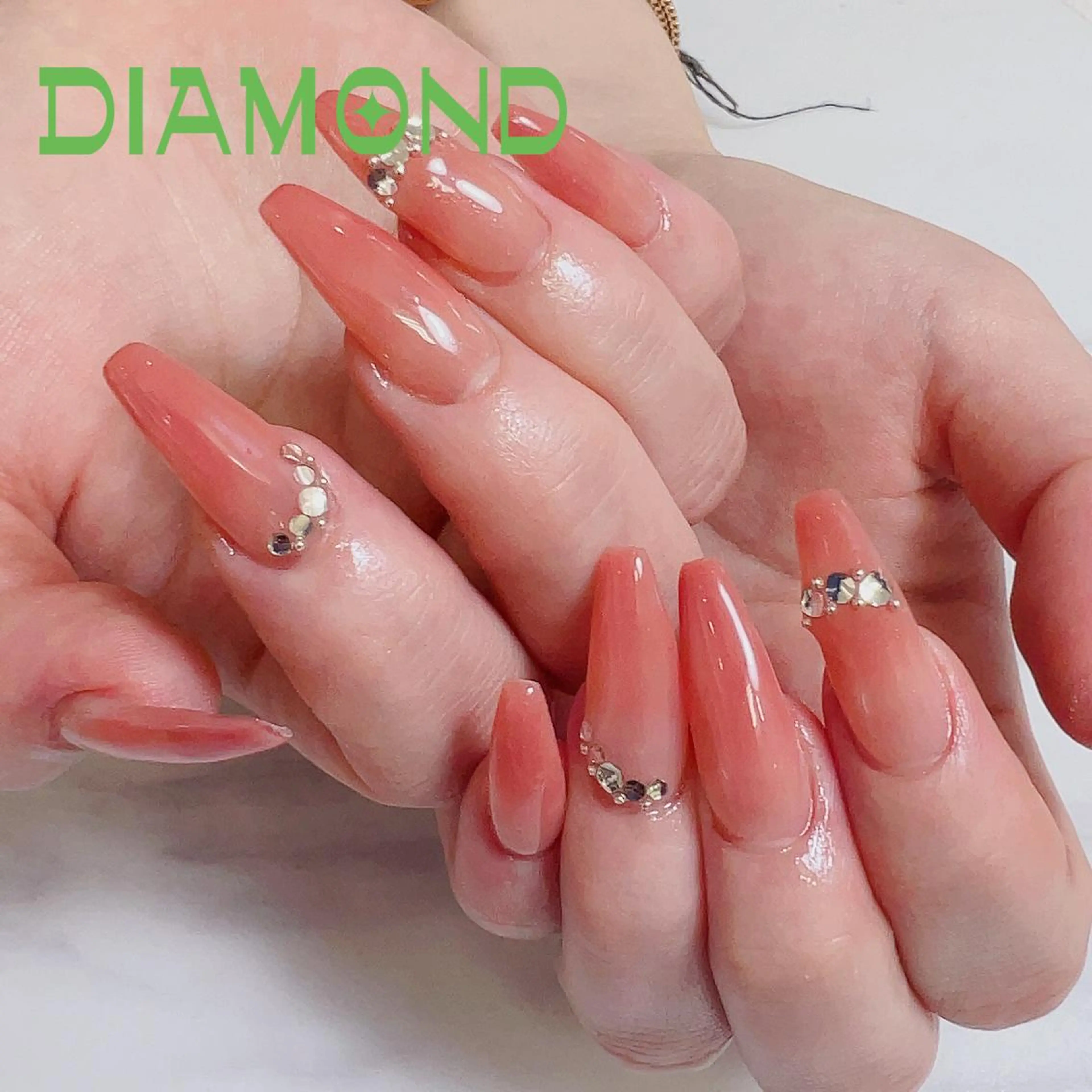 ネイル ハンドネイル ハンドケア Diamond 🚢のネイルデザイン