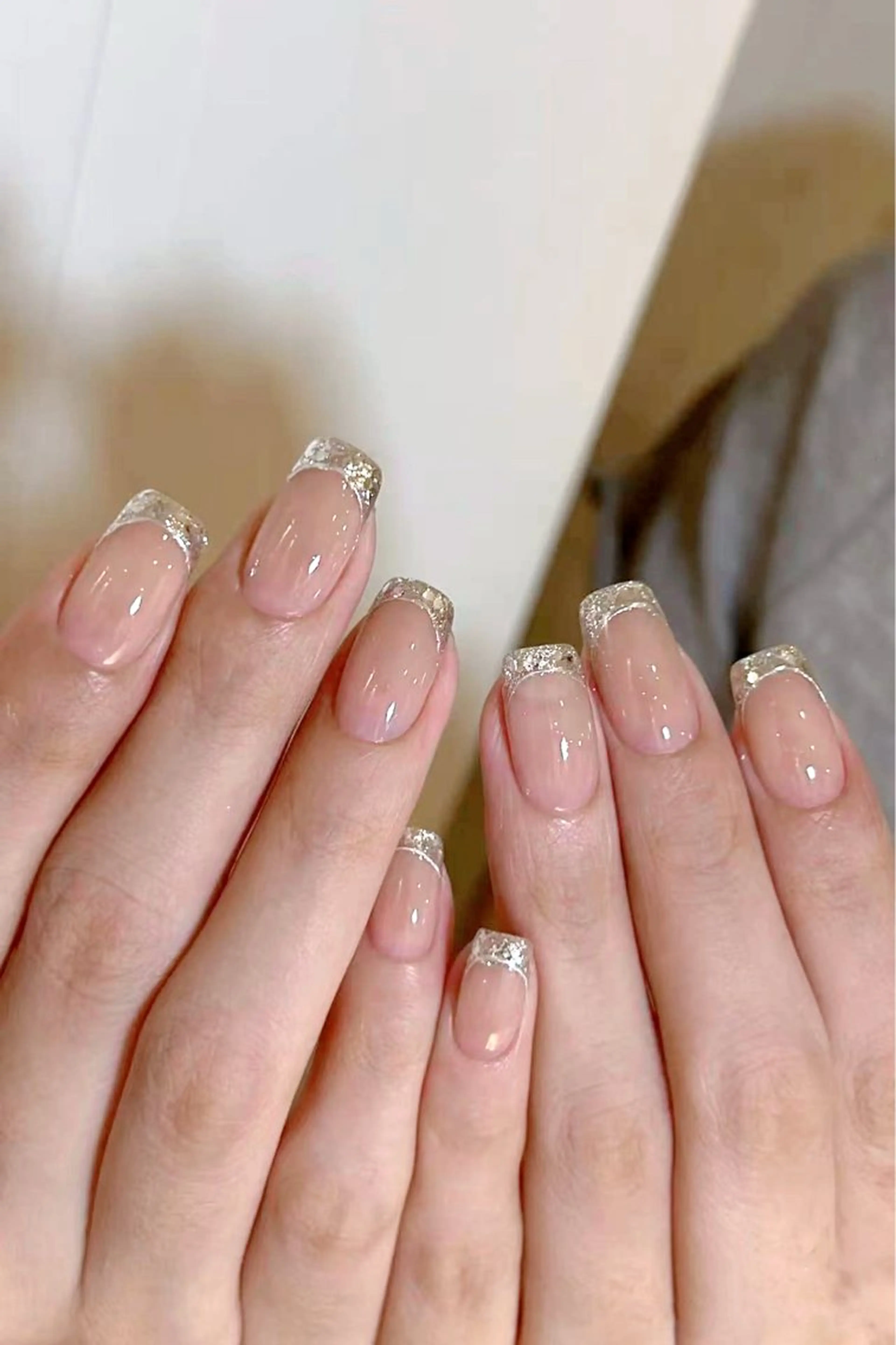 ネイル フレンチネイル シルバー ハンドネイル Emily Garden 六本木のネイルデザイン