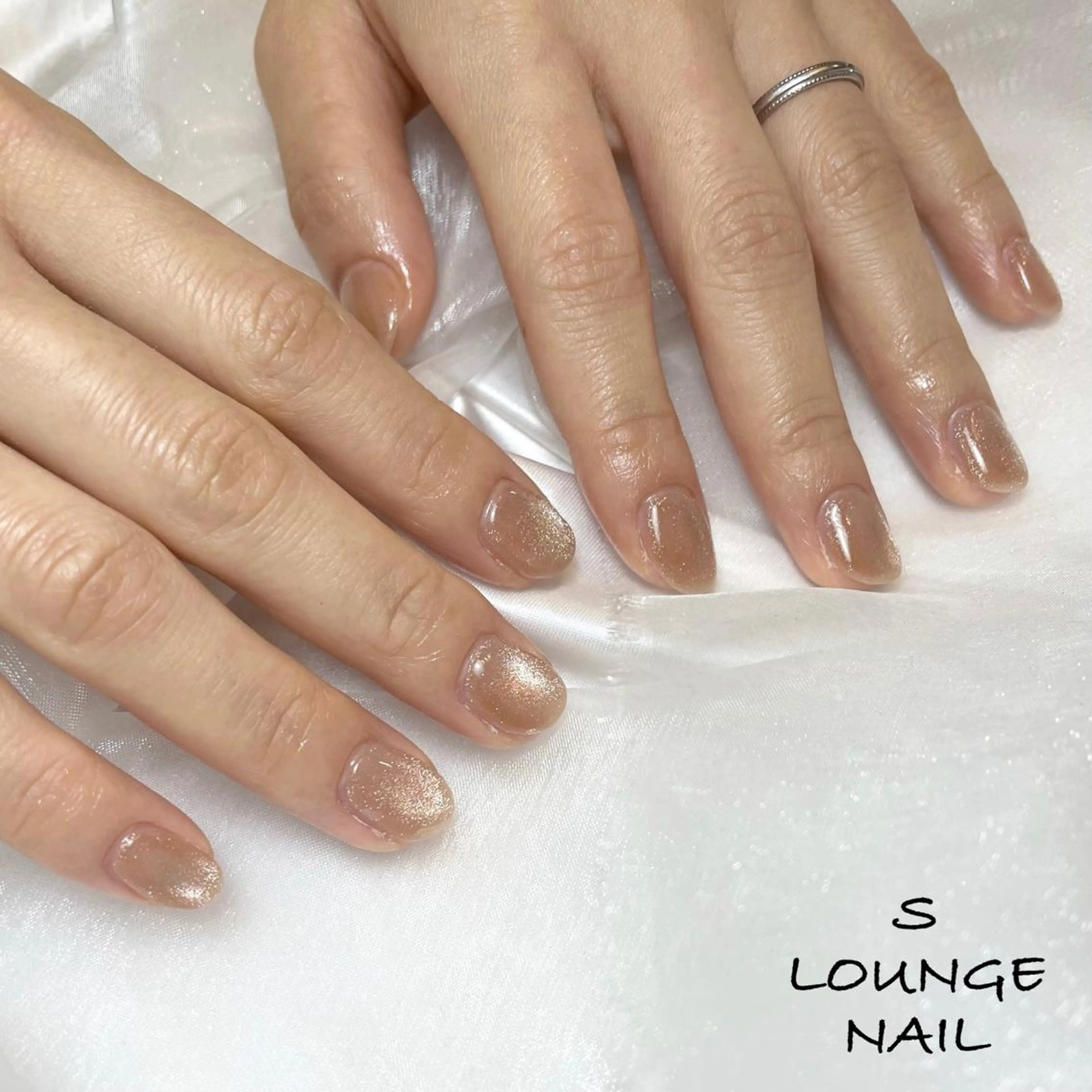 ネイル マグネットネイル ハンドネイル フットネイル S LOUNGE NAIL所属・パーツたくさん🍓 SUMIのネイルデザイン
