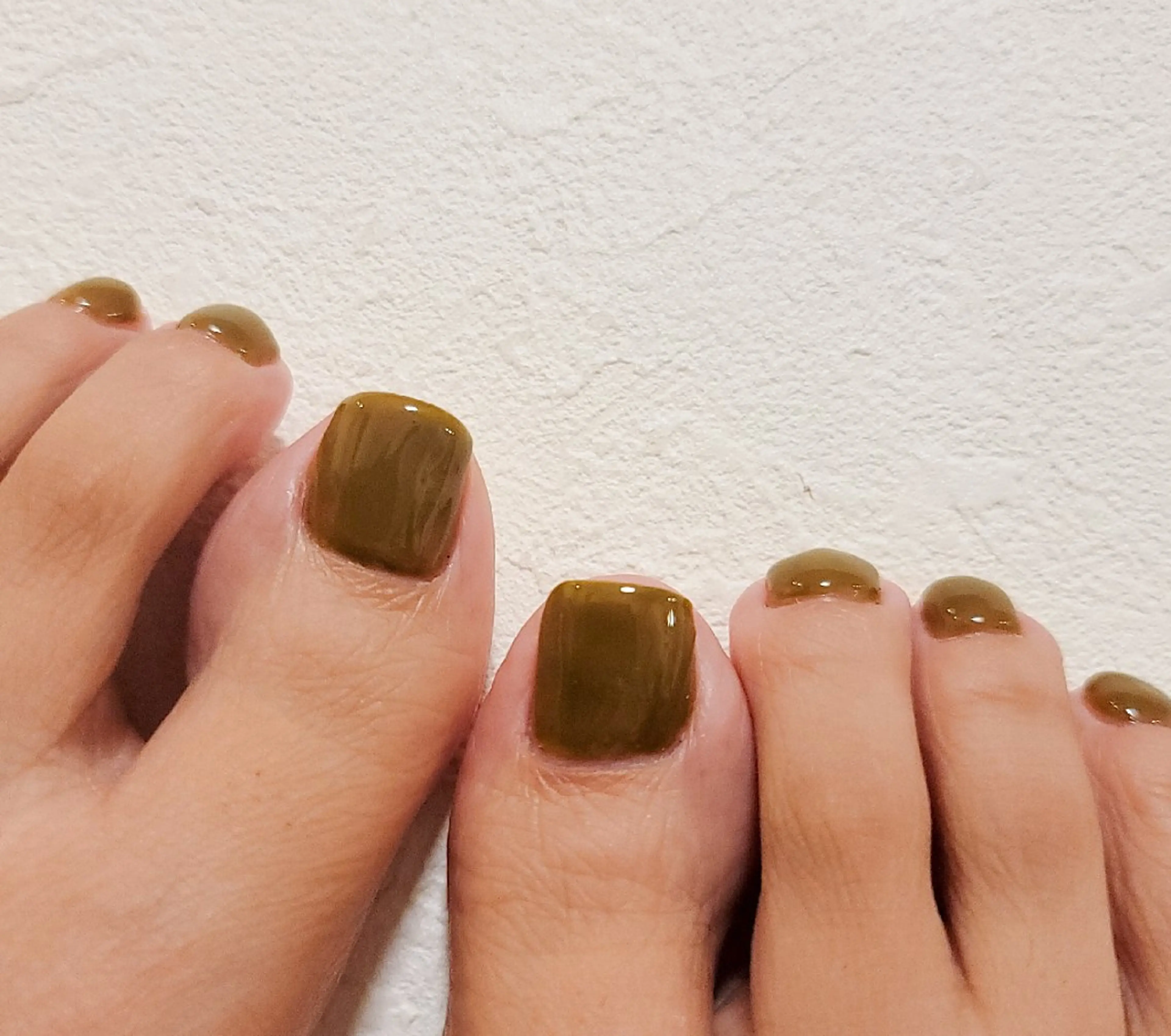 ネイル フットネイル ワンカラーネイル 🌲🌳🚪iiit o🌲🌳🌲のネイルデザイン