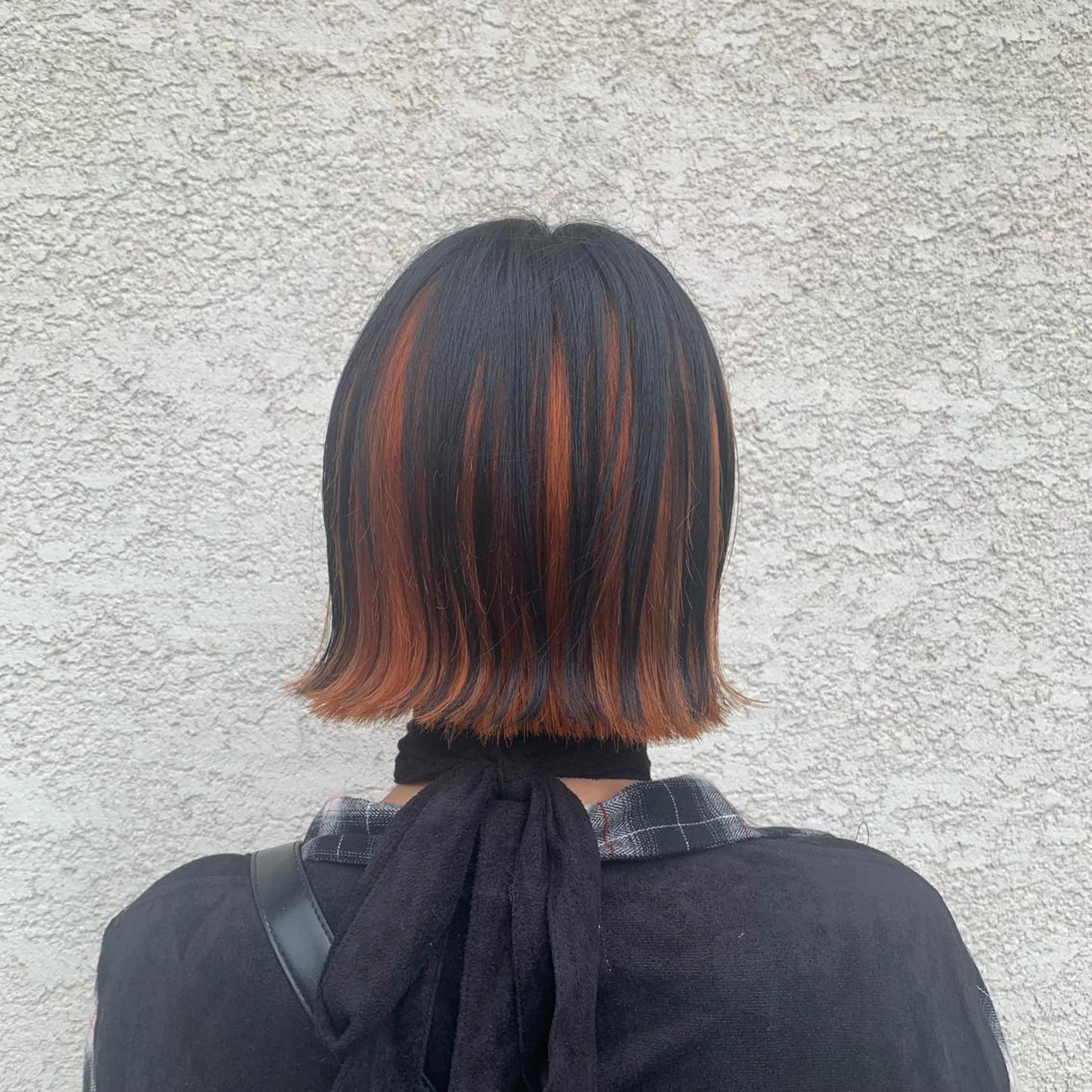 ショート カラー ヘアアレンジ 切りっぱなしボブ オレンジ ボブ オルチャンヘア カット ヘアカラー トリートメント 韓国×巻ける髪質改善 💍maki💍のヘアスタイル