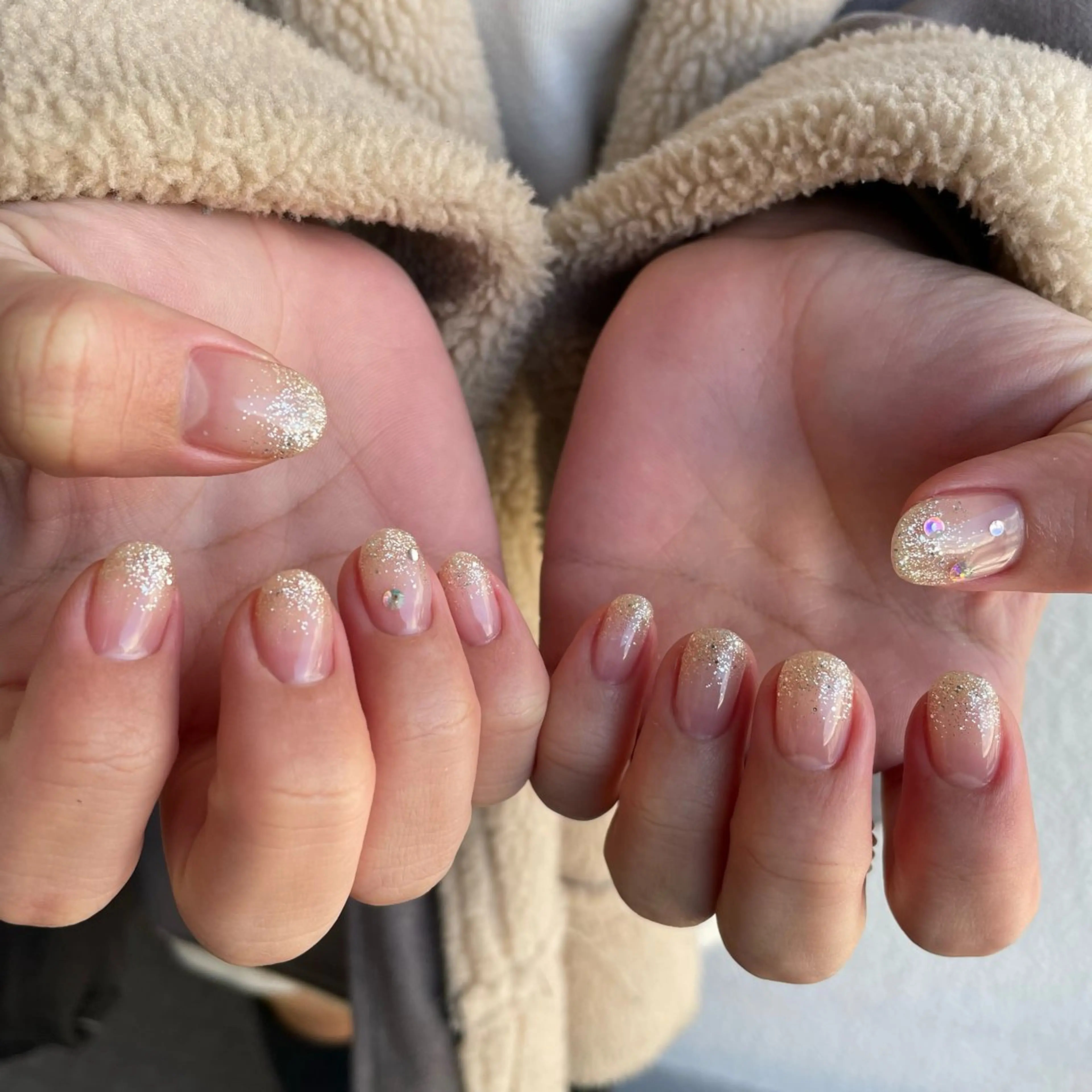 ネイル ハンドネイル カメレオン京橋🌻 草葉由佳のネイルデザイン