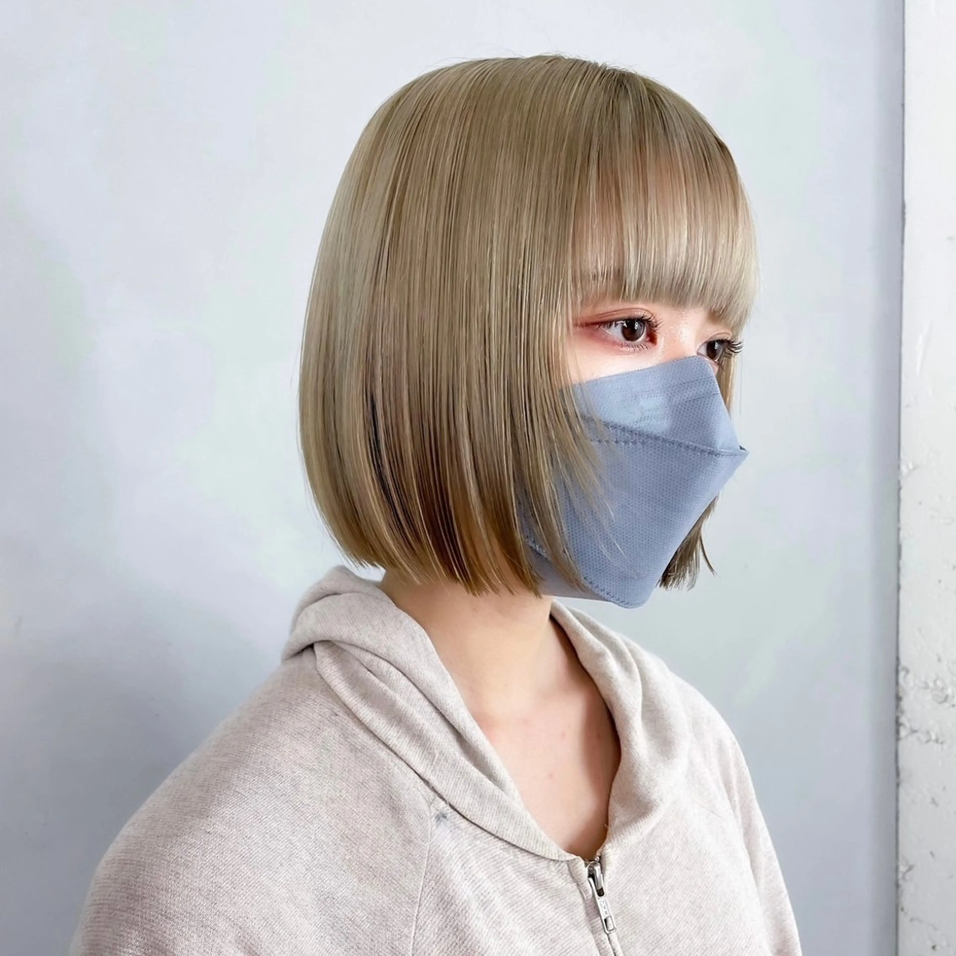 ショート カラー MINAMO 韓国レイヤーのヘアスタイル