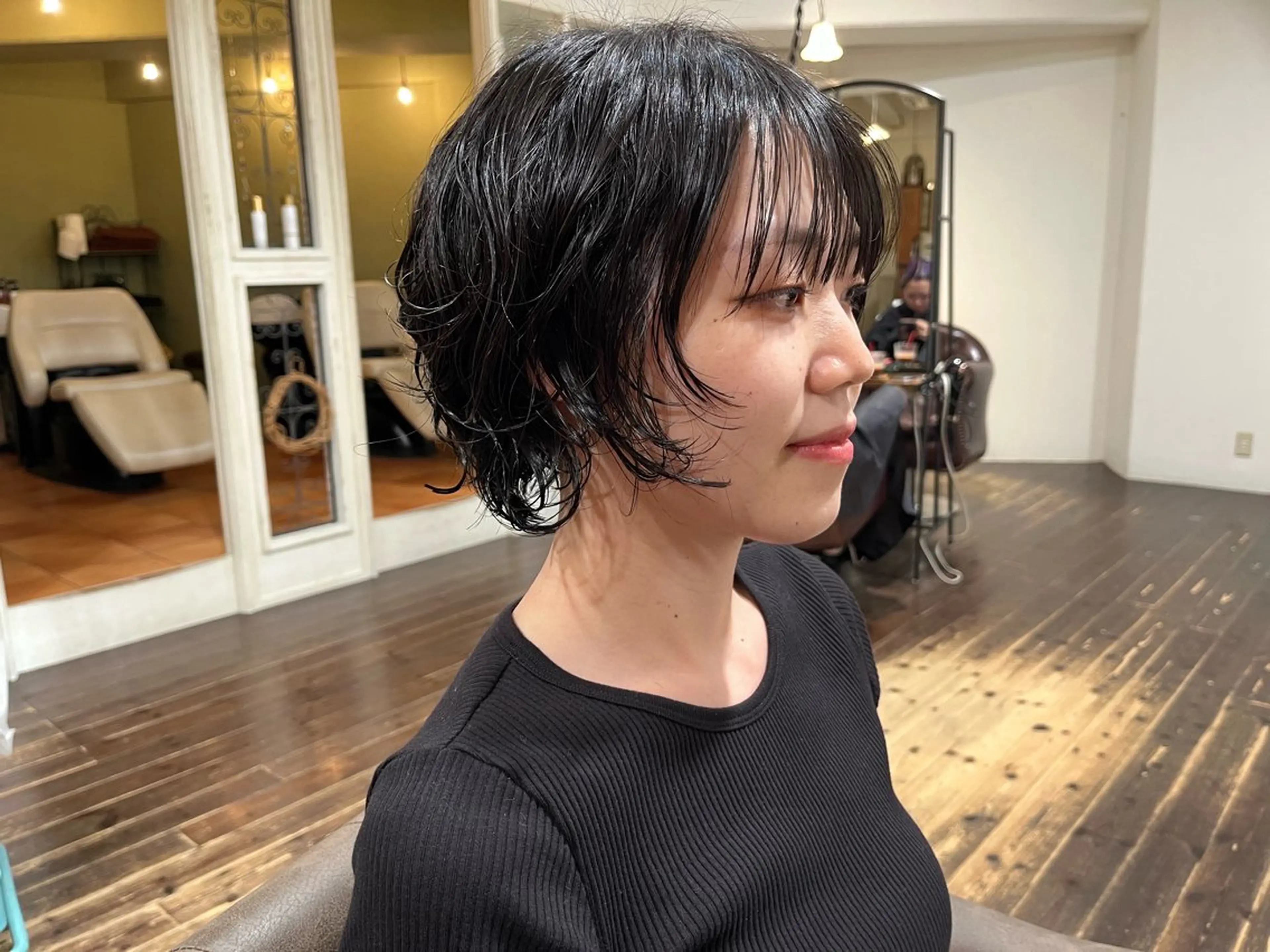 ショート パーマ くせ毛 ニュアンスパーマ パ ルのヘアスタイル