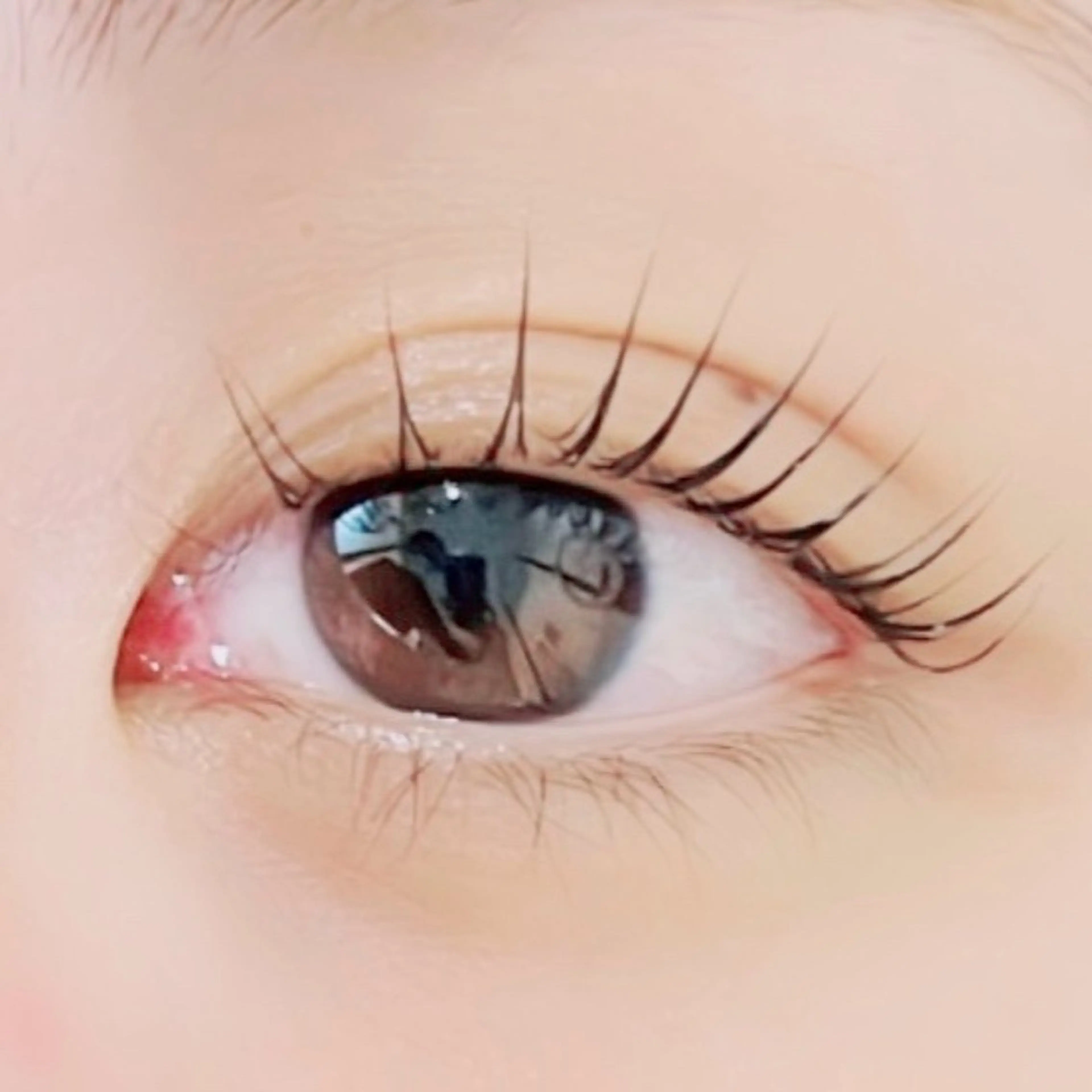 パーマ Starry  Lash所属・StarryLash Emiのマツエク・マツパデザイン