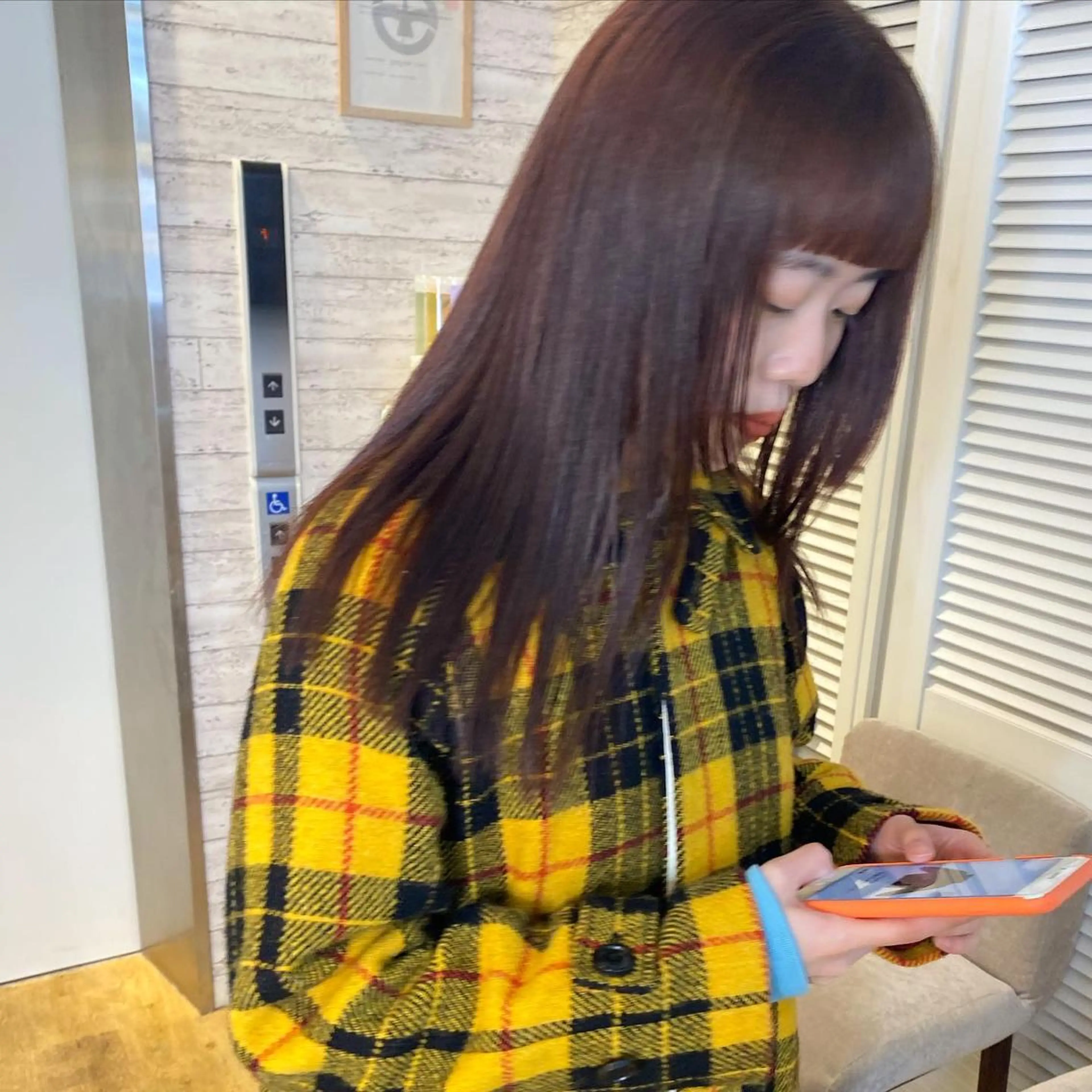 ロング カラー hair salon dot.tokyo color所属・MANAMI 🥀ウルフカットのヘアスタイル