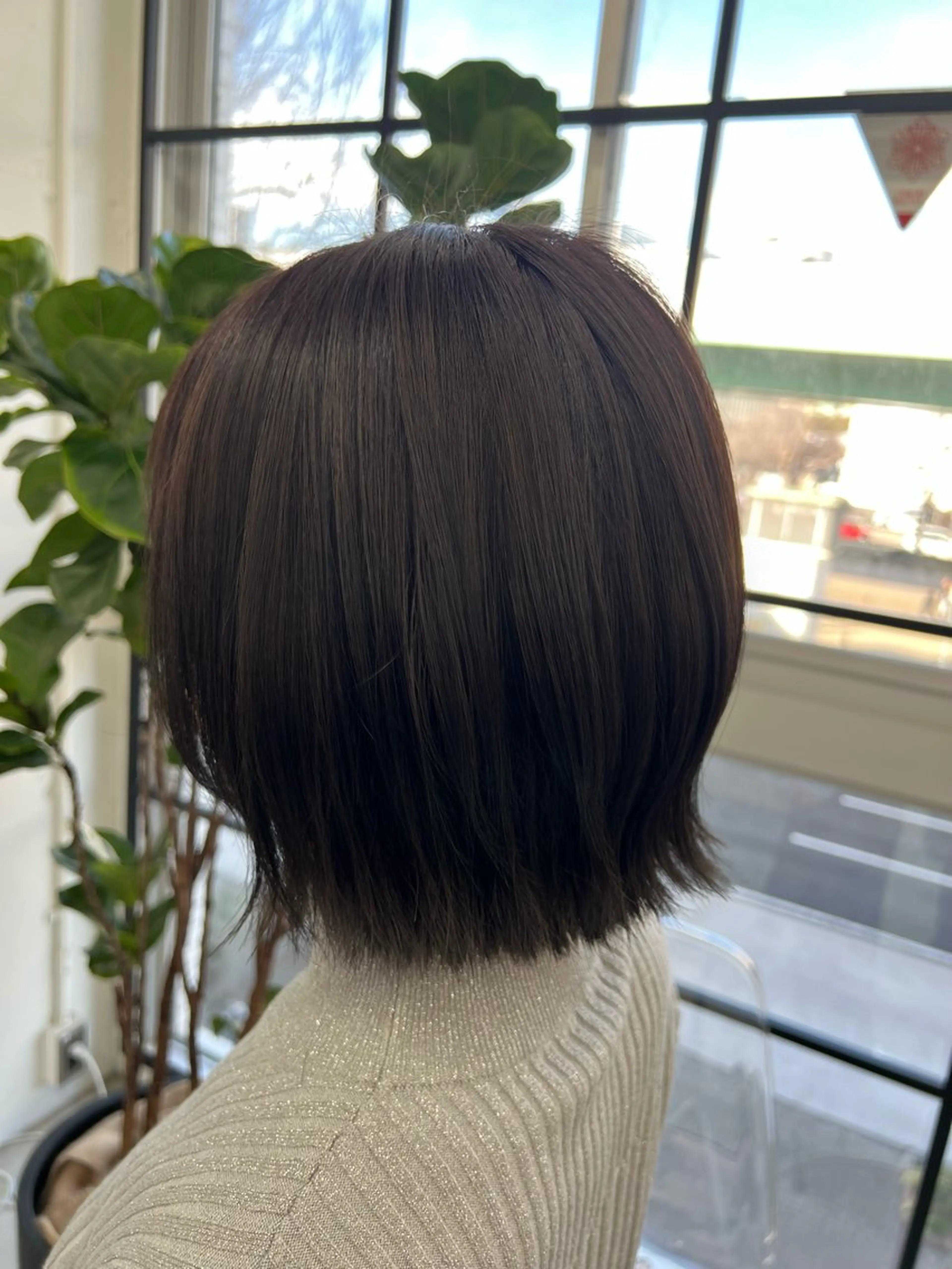 ミディアム カラー 切りっぱなしボブ ボブ くびれヘア 伸ばしかけ 外ハネヘア カット ヘアカラー 🌷︎あすか🌷 JILLSTUDIOのヘアスタイル