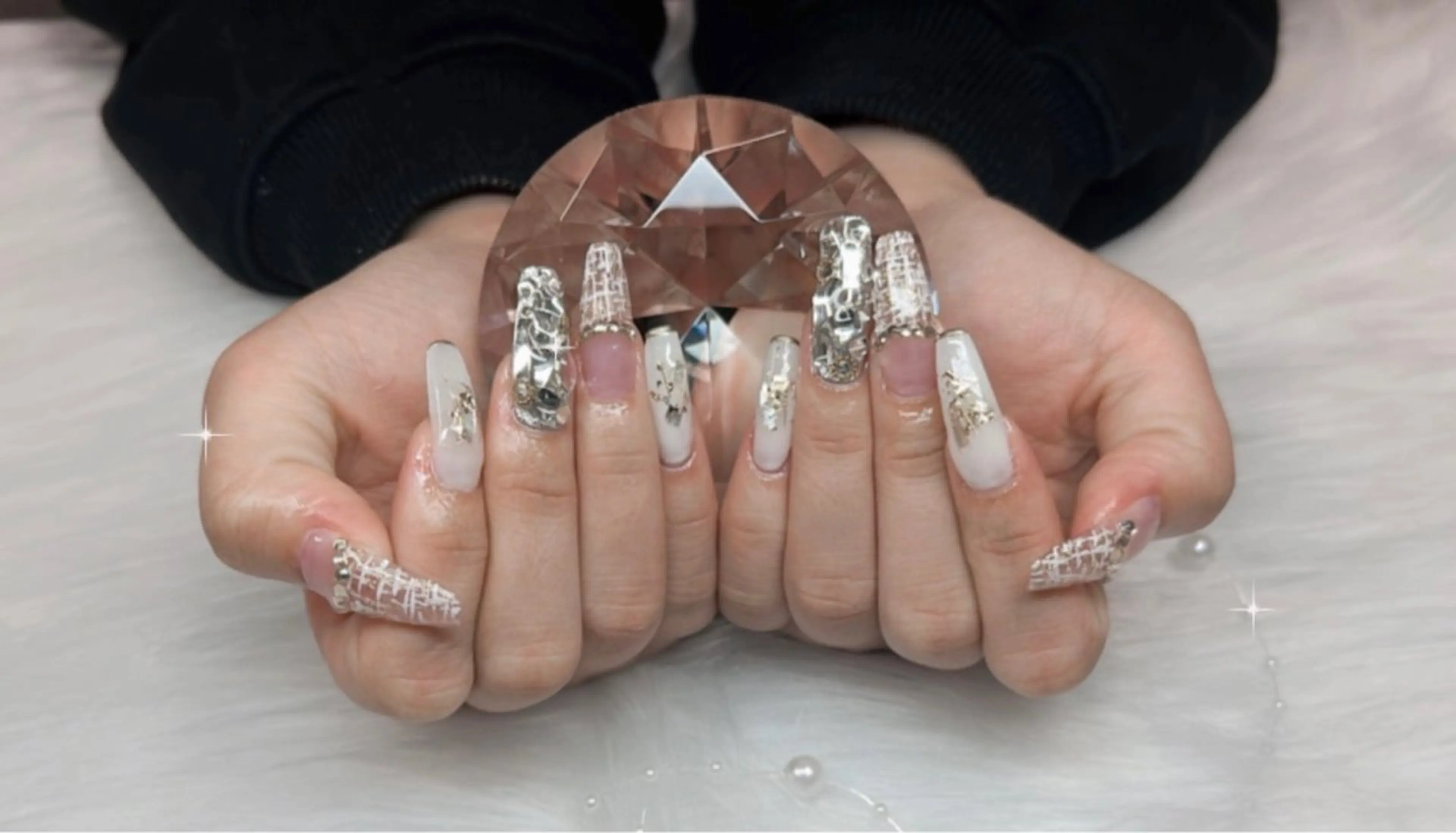 ネイル フレンチネイル 中西 美羽のネイルデザイン