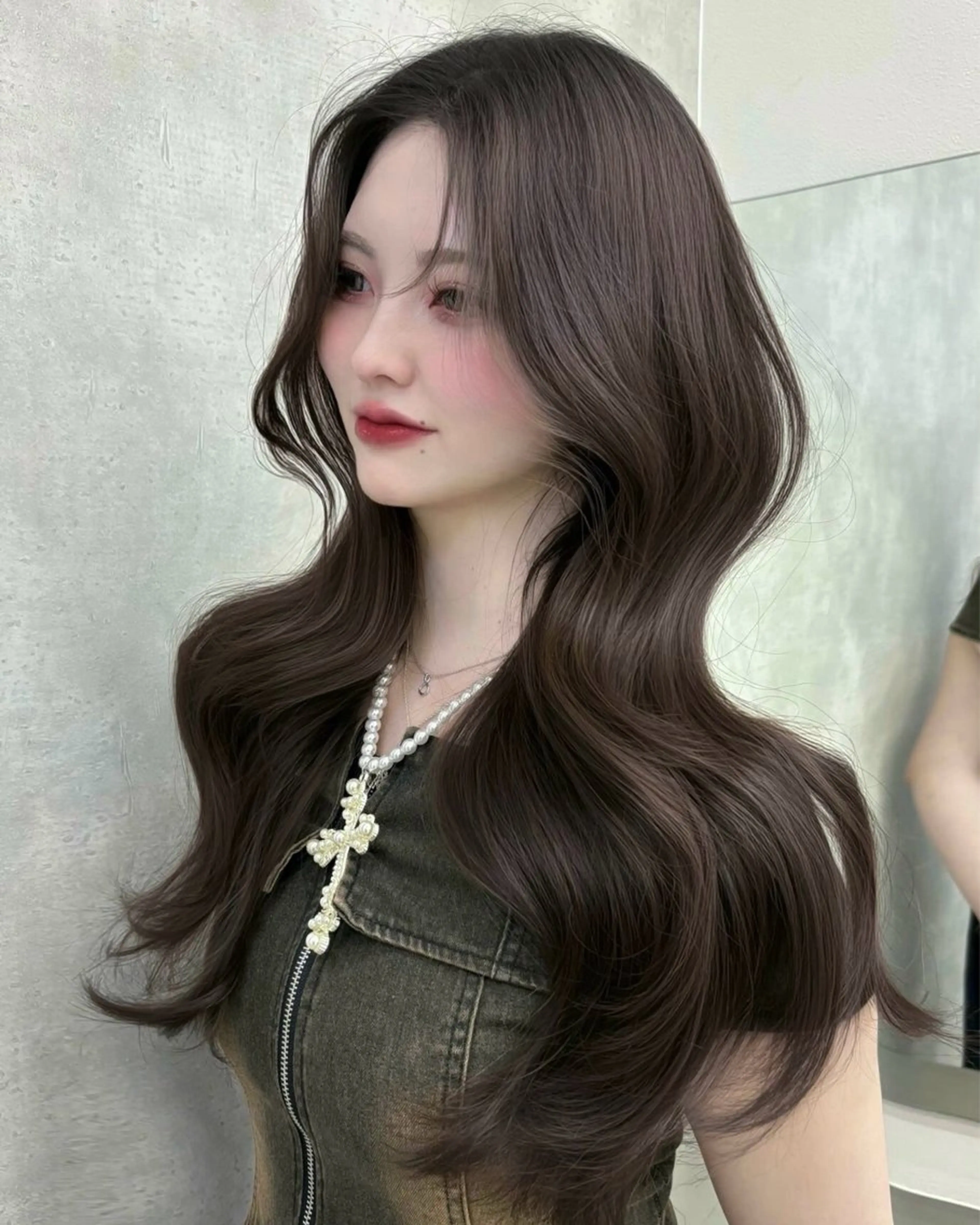 ロング カラー MAEUL NAGOYA所属・⛓ワンホンレイヤー 🥀🖤/あいりのヘアスタイル