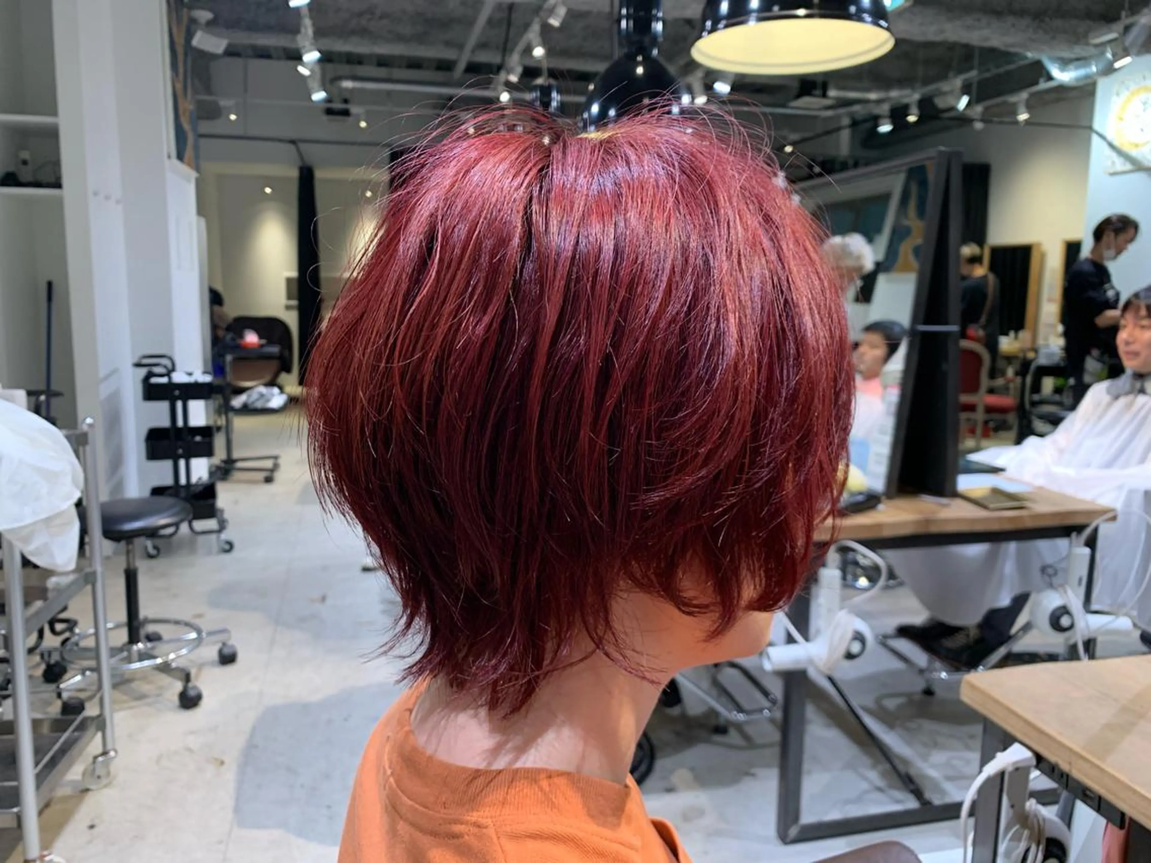 ショート カット ヘアカラー トリートメント ツイスパ・波巻き 🩵片平和香奈のヘアスタイル